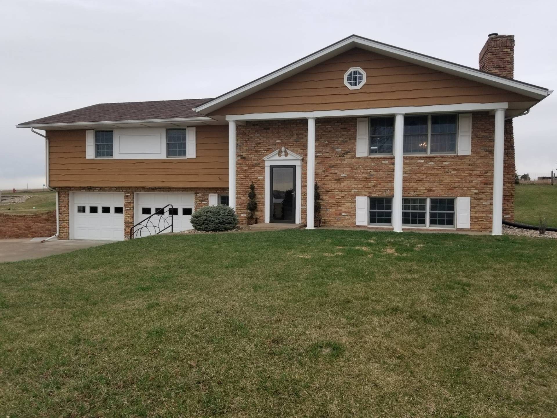 1.38 Acres, 2620 310th St, Rock Valley, IA 51247 Land and Farm