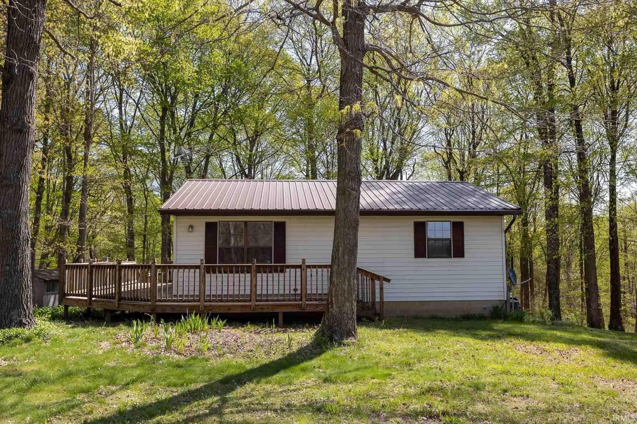 3.25 Acres, 3639 E Pottawatomie Road, Bloomfield, IN 47424 Land and Farm