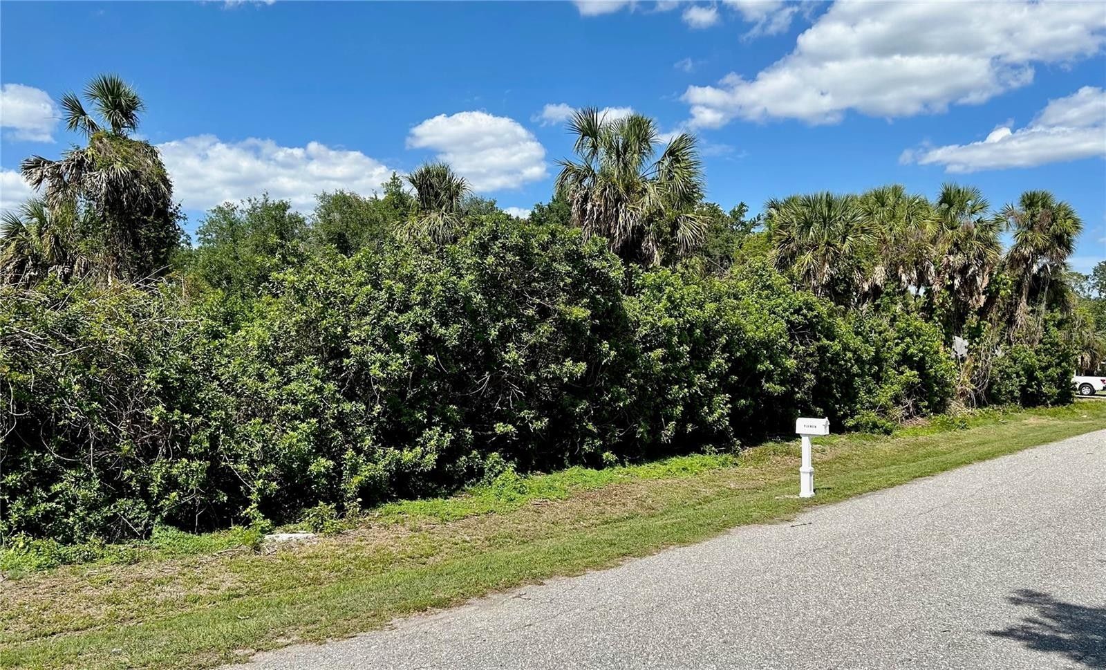 0.18 Acres, CITRUS ROAD, Venice, FL 34293 Land and Farm