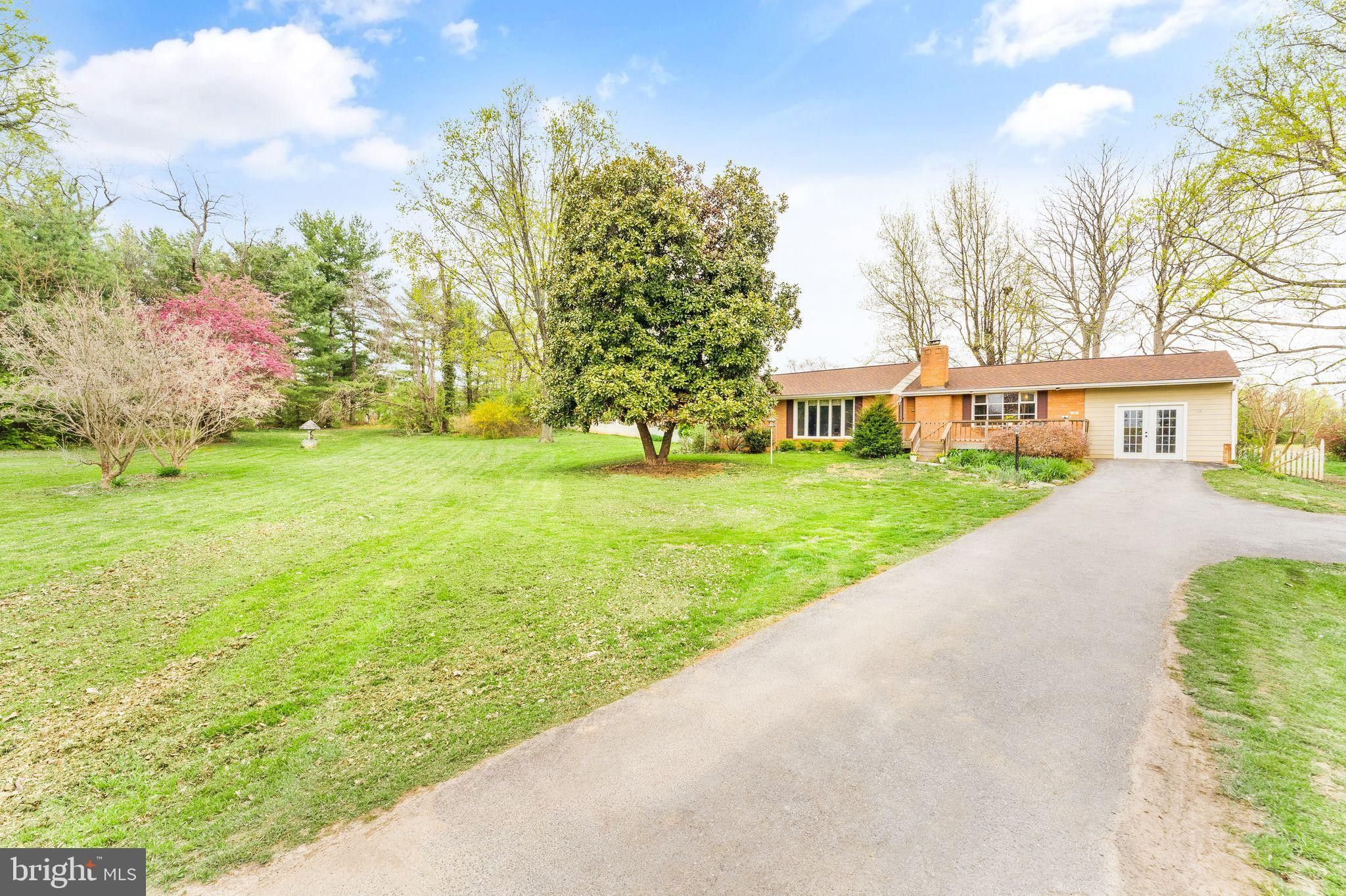 1.6 Acres, 211 SMALLWOOD LANE, Berryville, VA 22611 Land and Farm