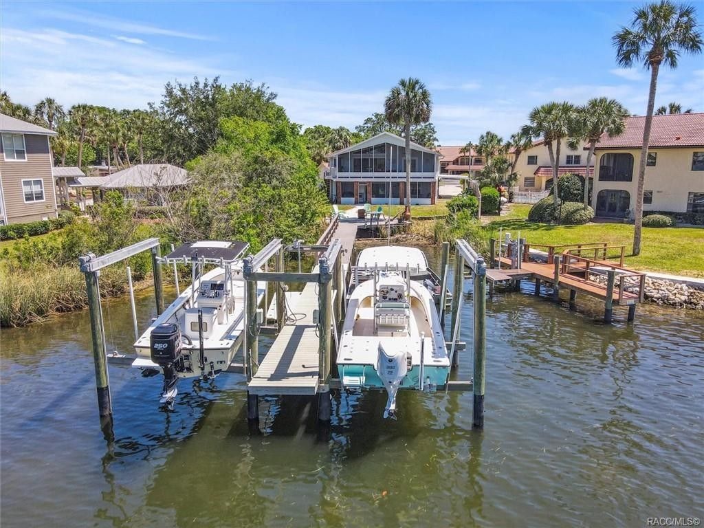 0.4 Acres, 390 And 392 NW 14th Place, Crystal River, FL 34428 Land