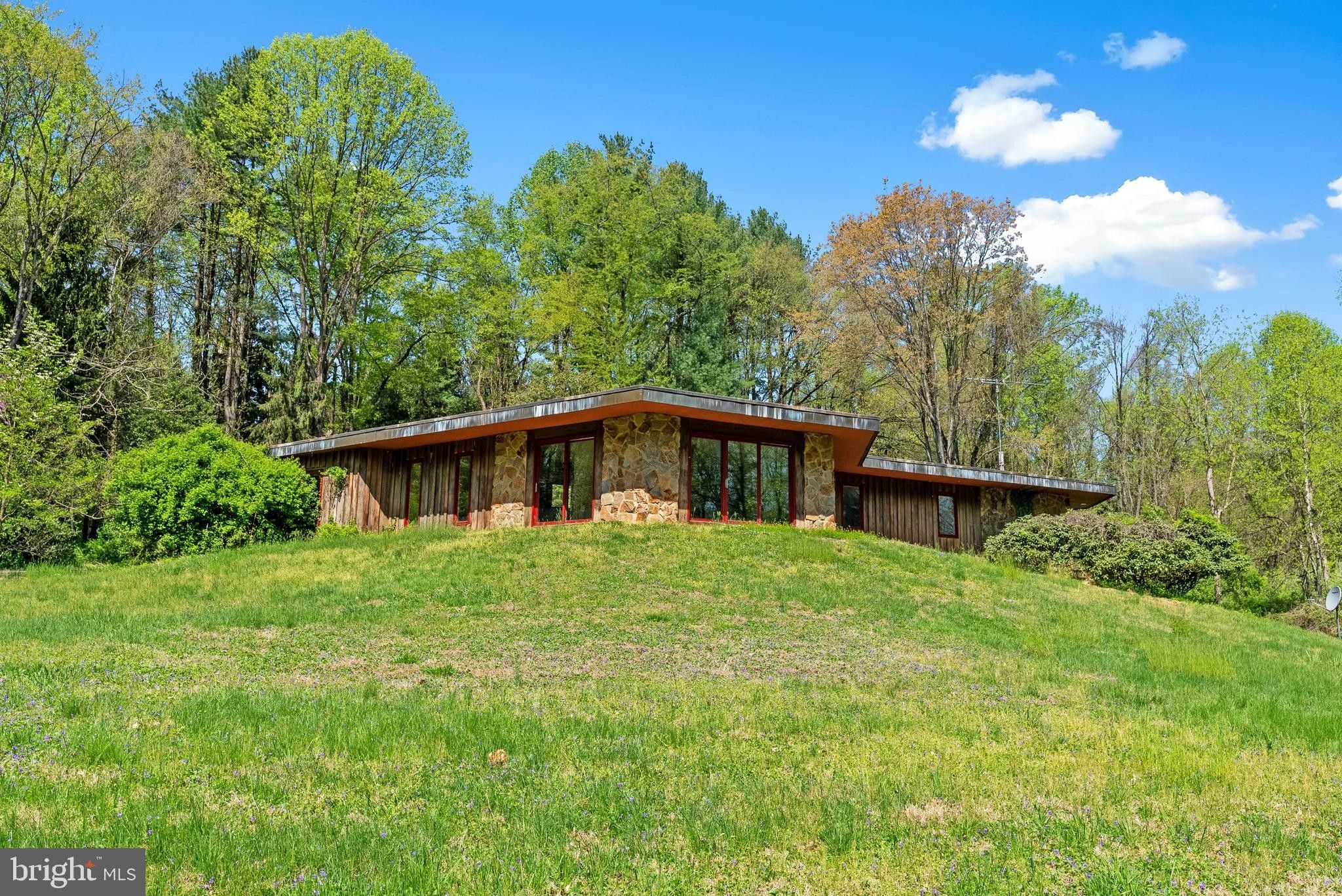 13 Acres, 259 N CREEK ROAD, Landenberg, PA 19350 Land and Farm