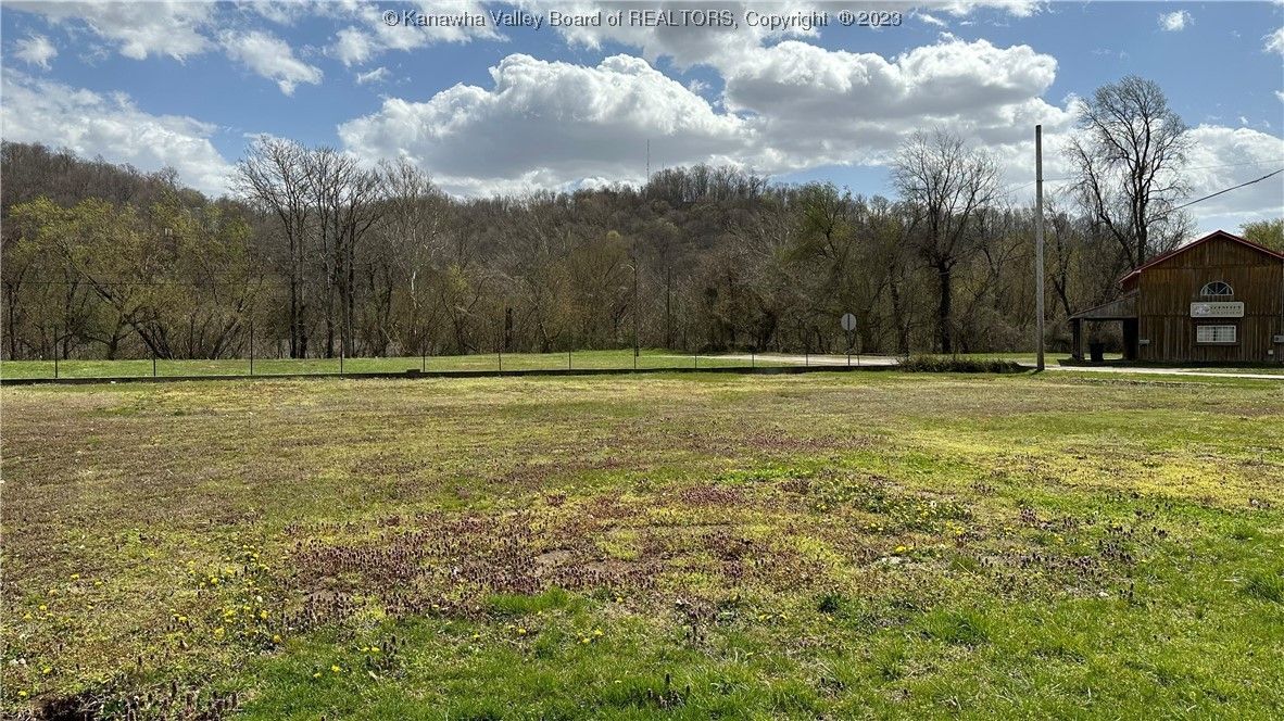 1.22 Acres, 1110 Viand Street, Point Pleasant, WV 25550 Land and Farm