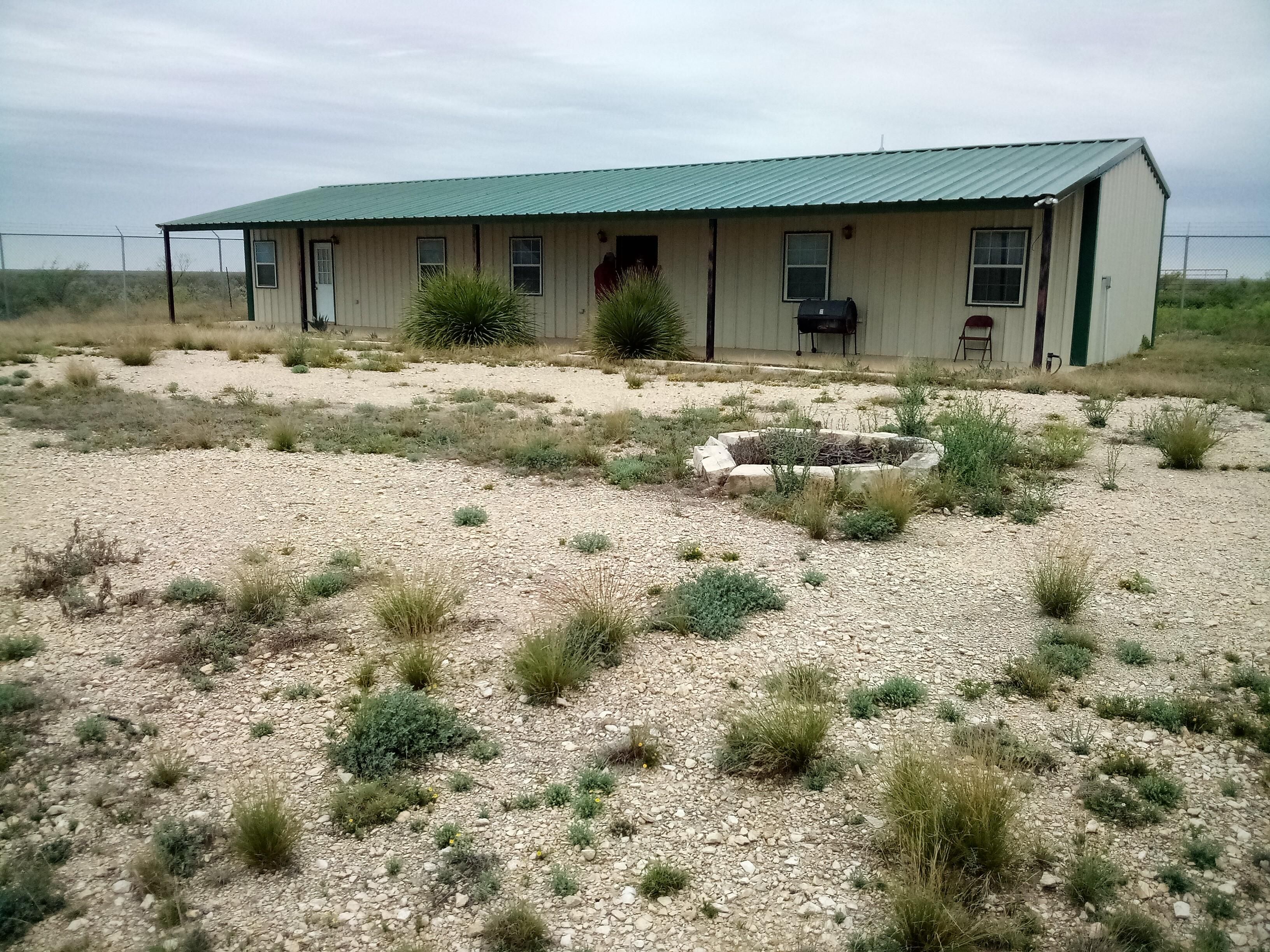 325 acres in Brackettville, TX, 78832 Land and Farm