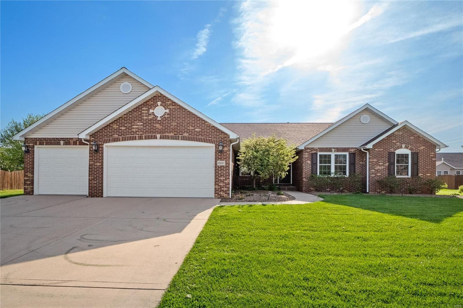 0.32 Acres, 1008 Remington Street, Mascoutah, IL 62258 Land and Farm