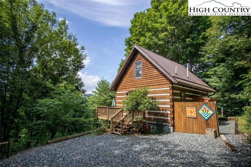 0.9 Acres, 419 Billy Billings Road, Vilas, NC 28692 Land and Farm