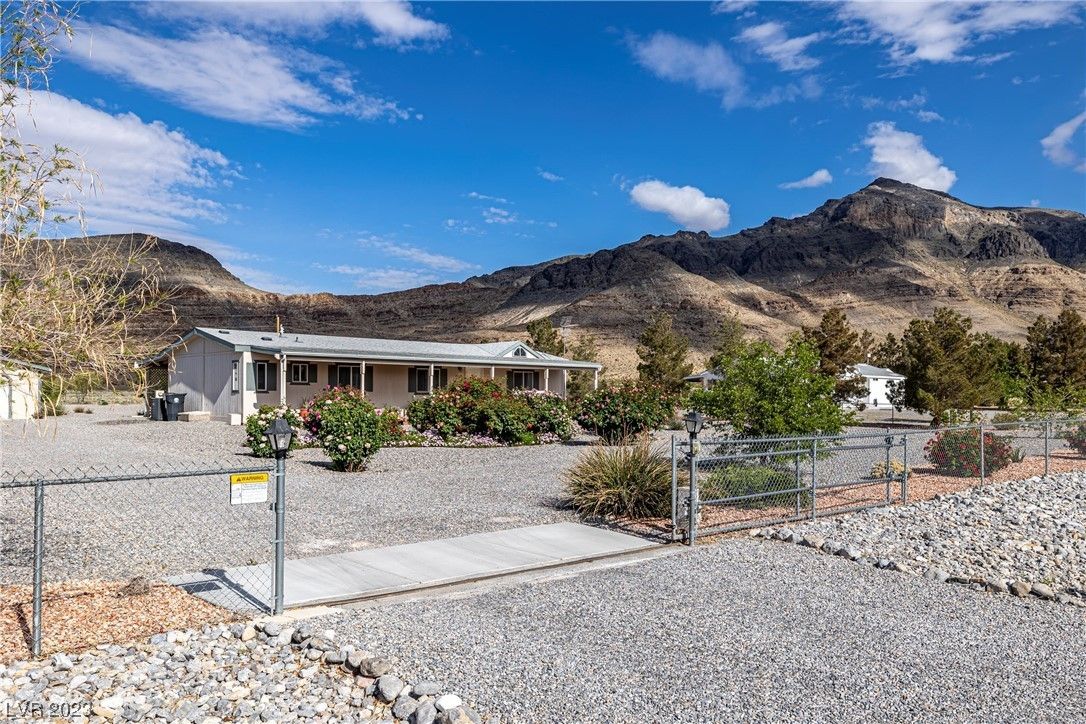1 Acres, 4370 Majestic View, Pahrump, NV 89060 Land and Farm