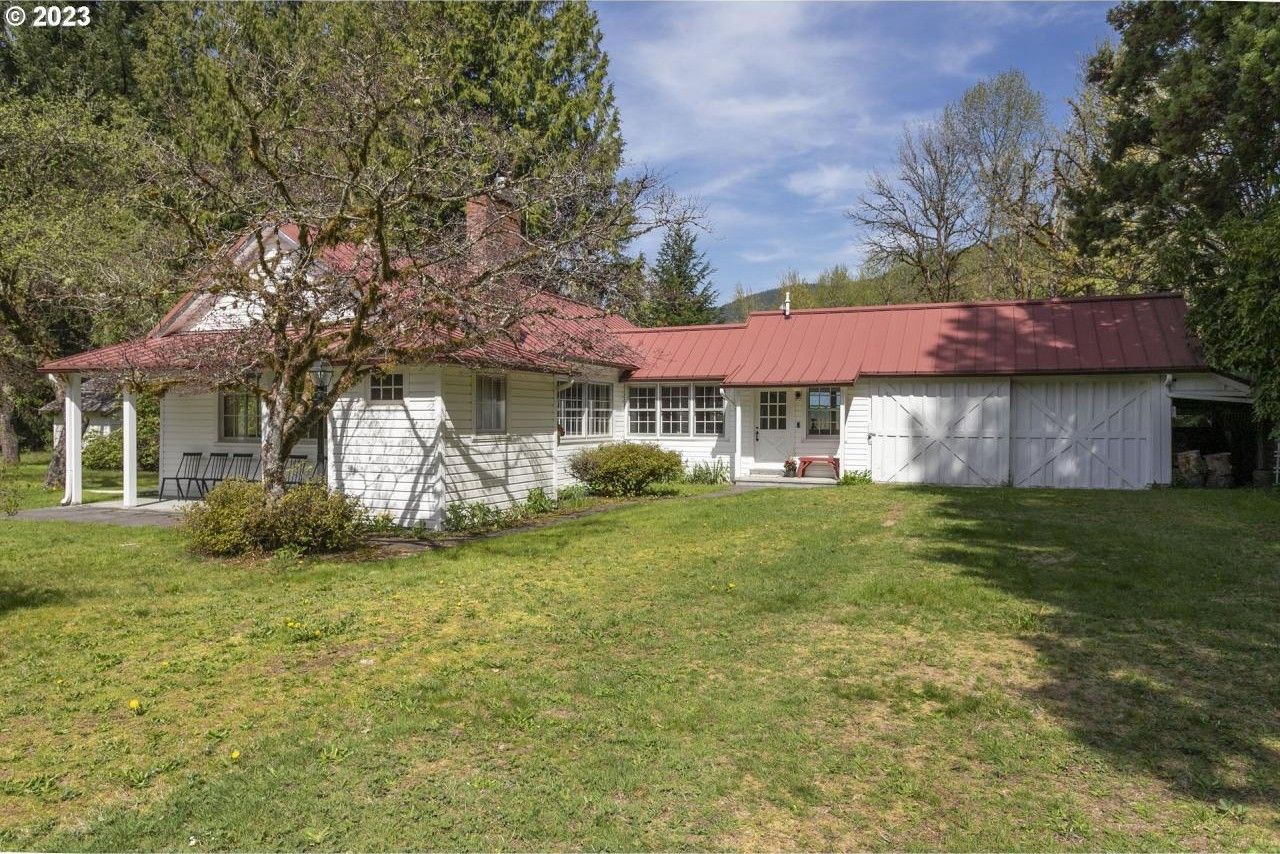 0.7 Acres, 62389 E BRIGHTWOOD LOOP RD, Brightwood, OR 97011 Land and Farm