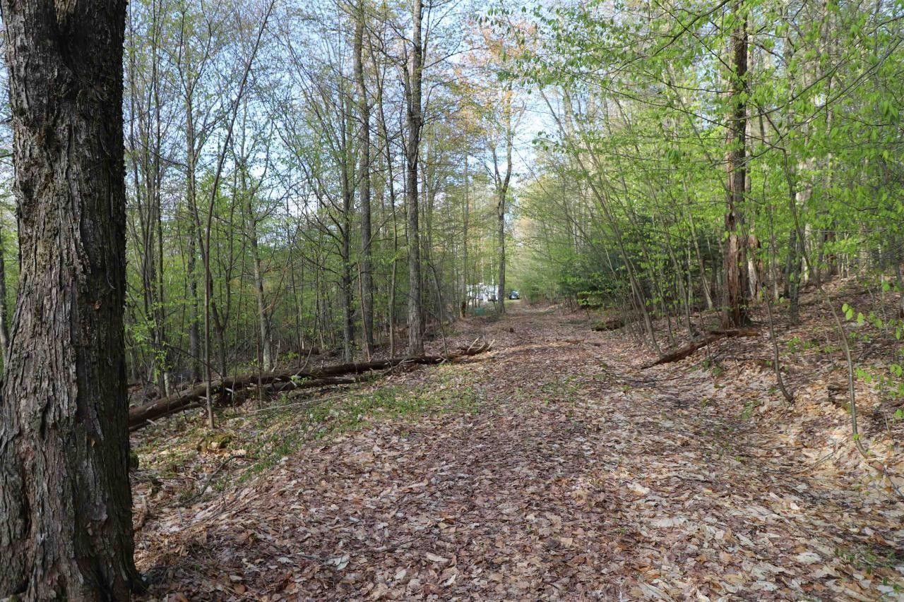2 Acres, 29 Daggett Hill Road, Westmoreland, NH 03467 Land and Farm