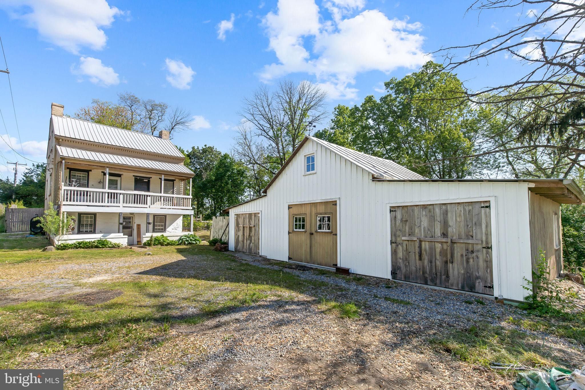 2.2 Acres, 561 MARTICVILLE ROAD, Pequea, PA 17565 Land and Farm
