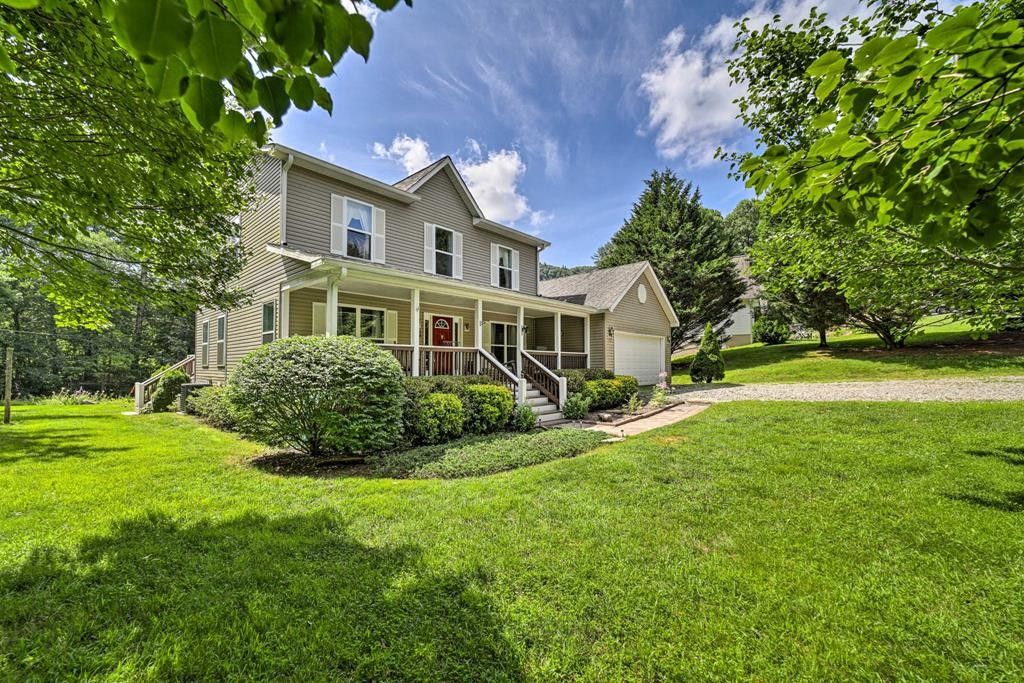 1.01 Acres, 24 Mountain Brook Way, Highlands, NC 28741 Land and Farm