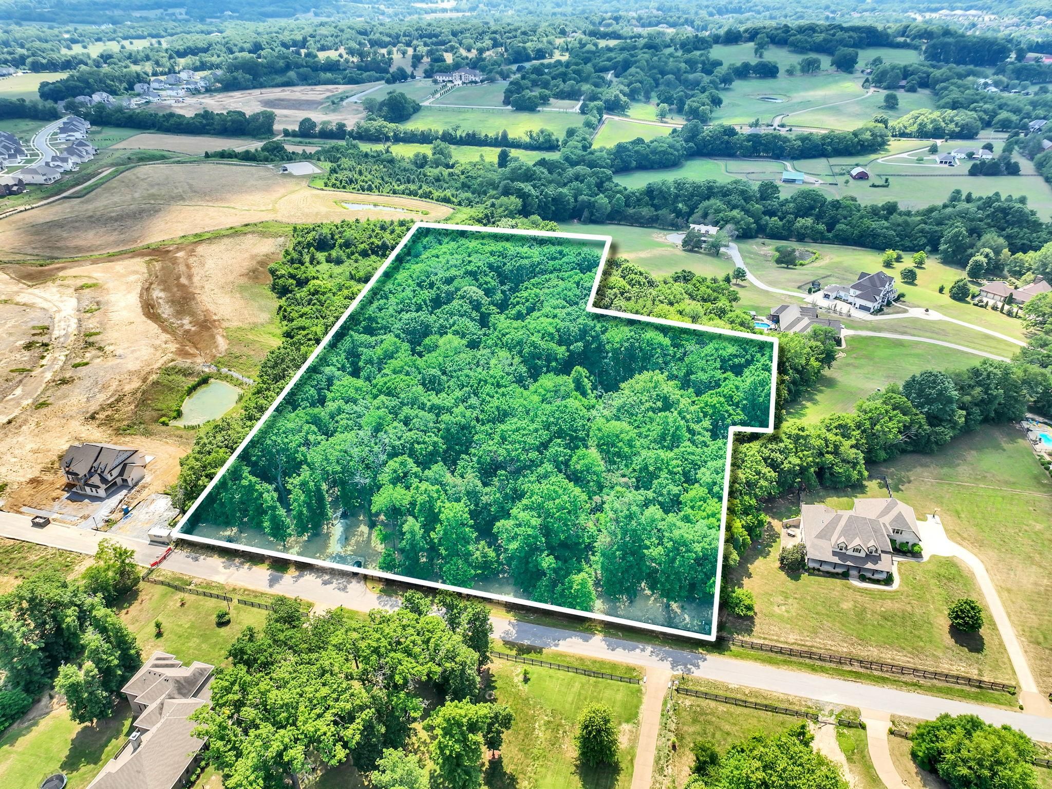 8 Acres, 3119 Chase Point Dr, Franklin, TN 37067 Land and Farm