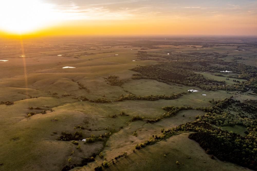 282 Acres, 00000 1200 Rd, KS 66032 Land and Farm