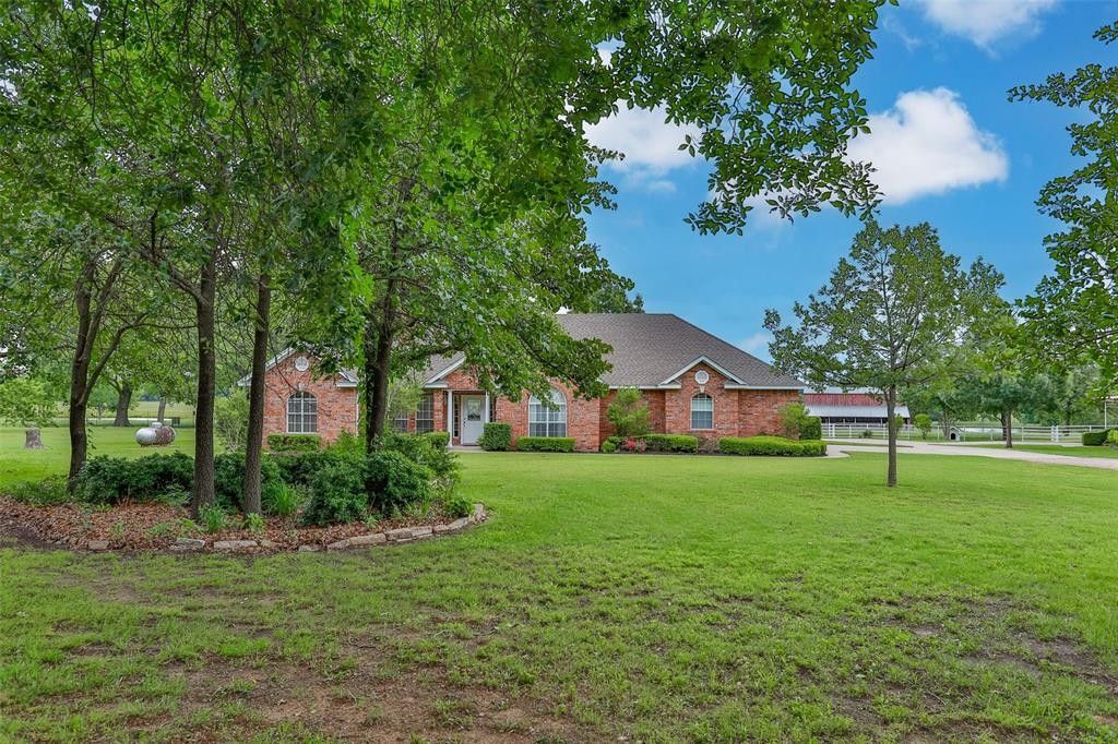 27.3 Acres, 482 Center Hill Road, Gainesville, TX 76240 Land and Farm