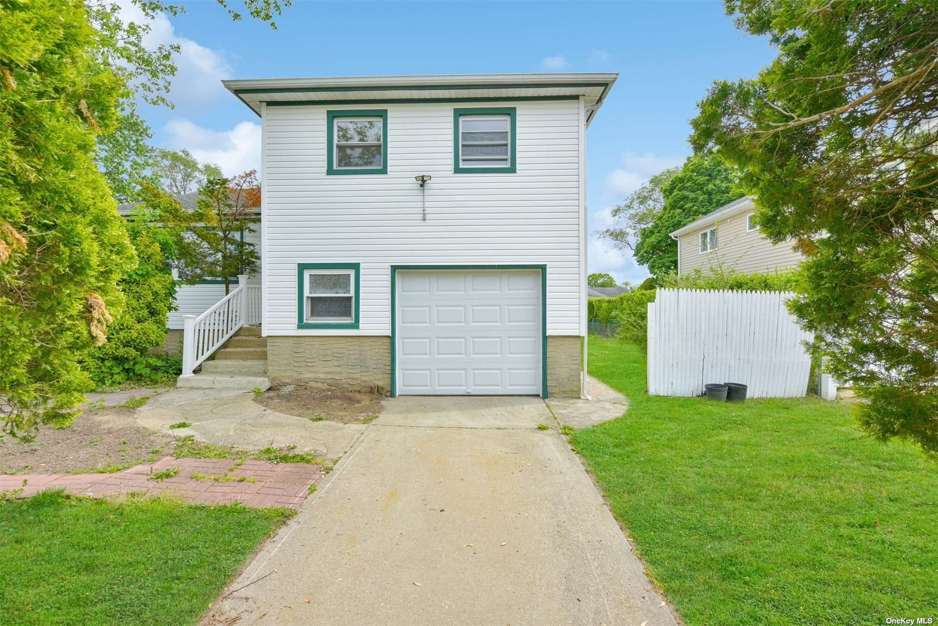 0.24 Acres, 29 S Ford Drive, Massapequa, NY 11758 Land and Farm