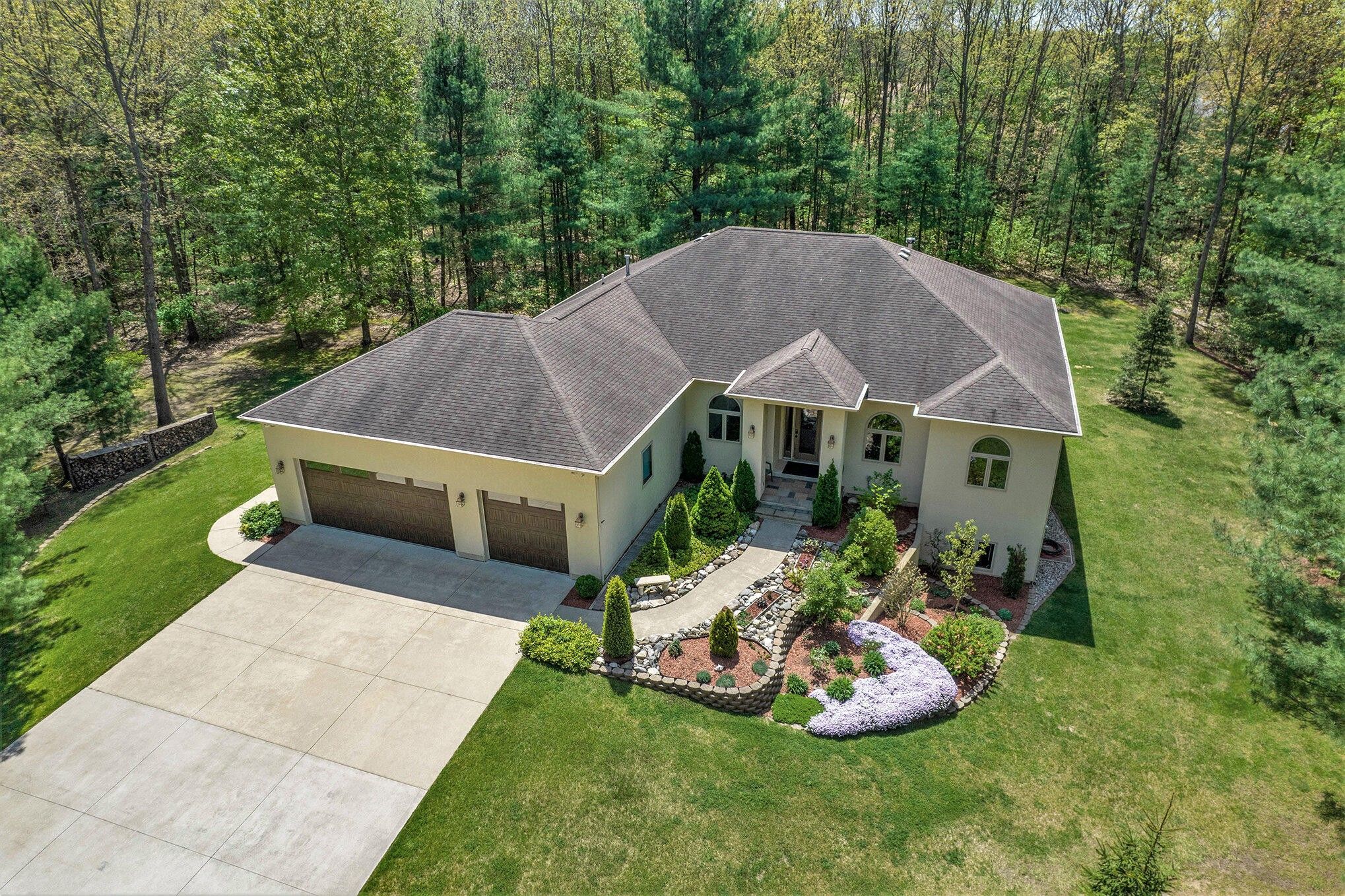 4.65 Acres, 2960 Braden Boulevard, Dorr, MI 49323 Land and Farm