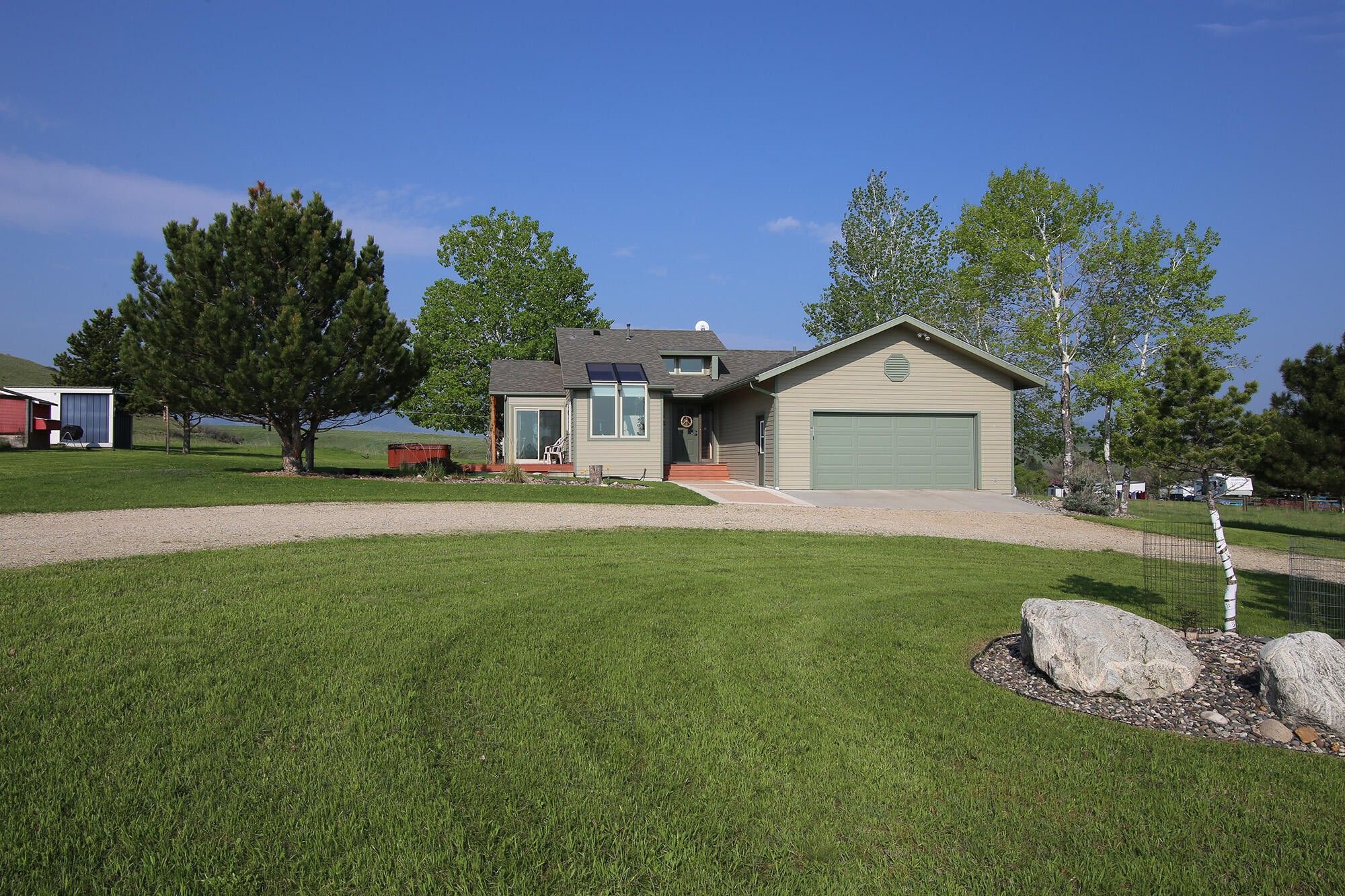 3.98 Acres, 10 Bit Lane, Sheridan, WY 82801 Land and Farm