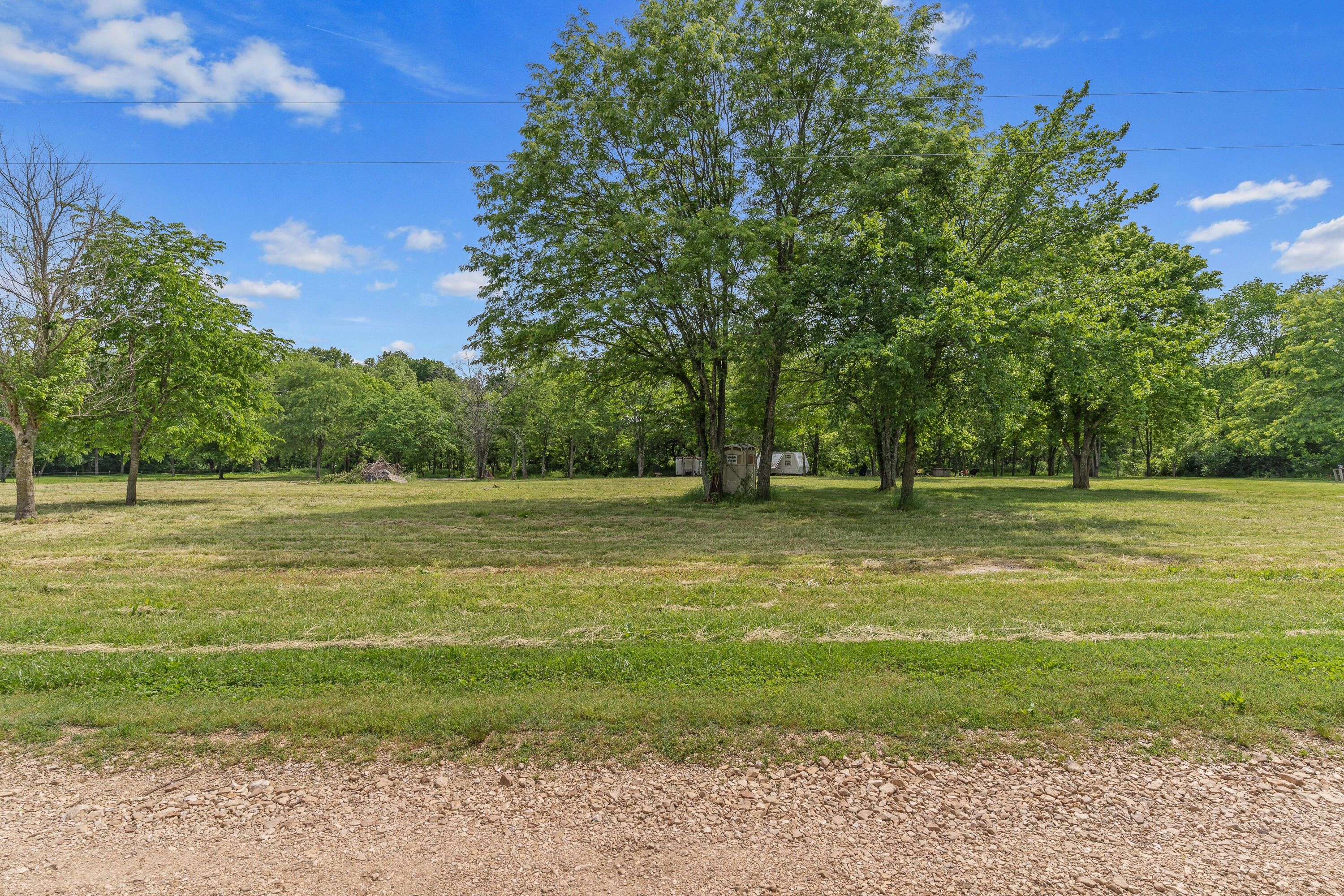 3 Acres, 127 Manning Drive, Crane, MO 65633 Land and Farm