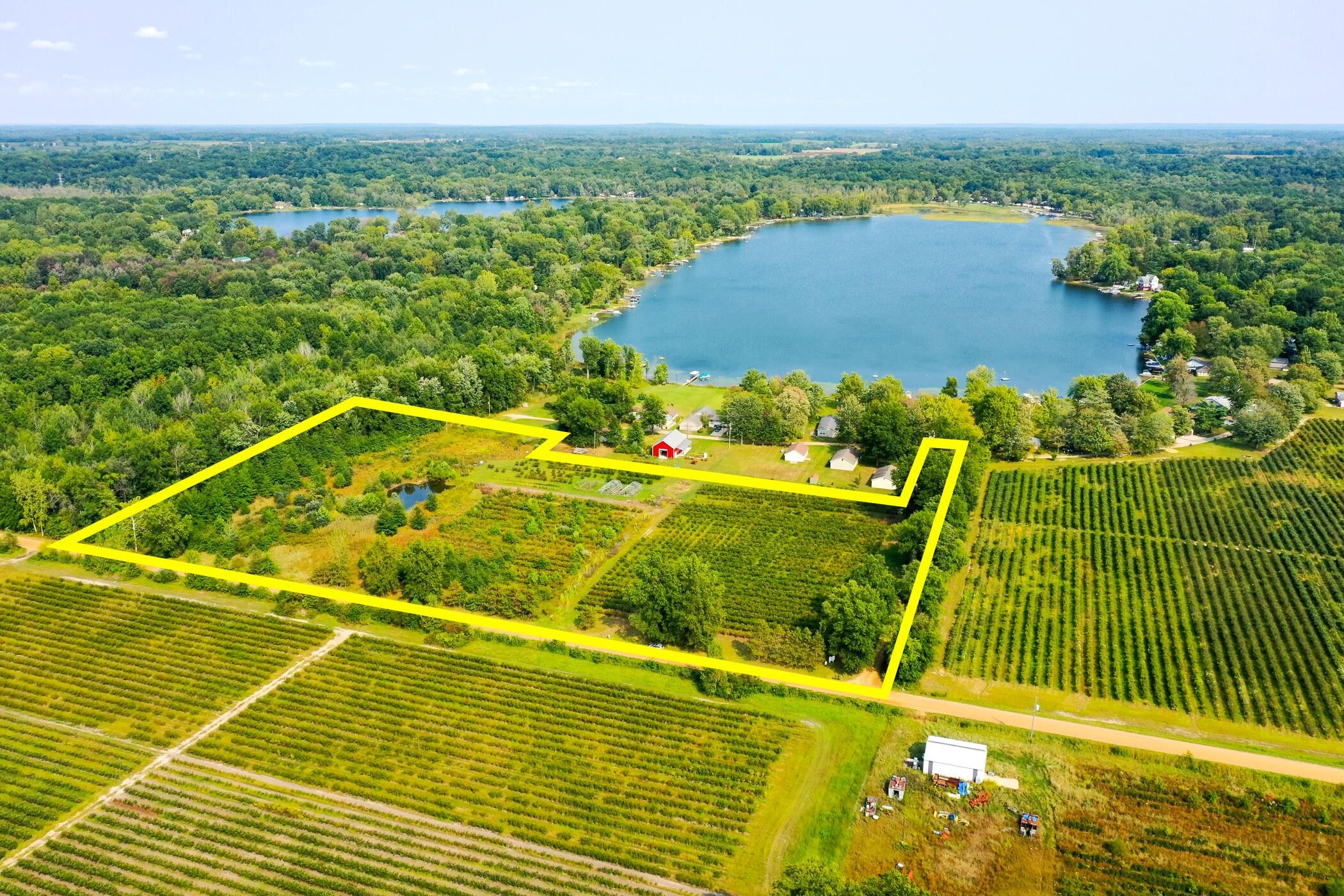 10.7 Acres, V/L Woodland Drive, Bangor, MI 49013 Land and Farm