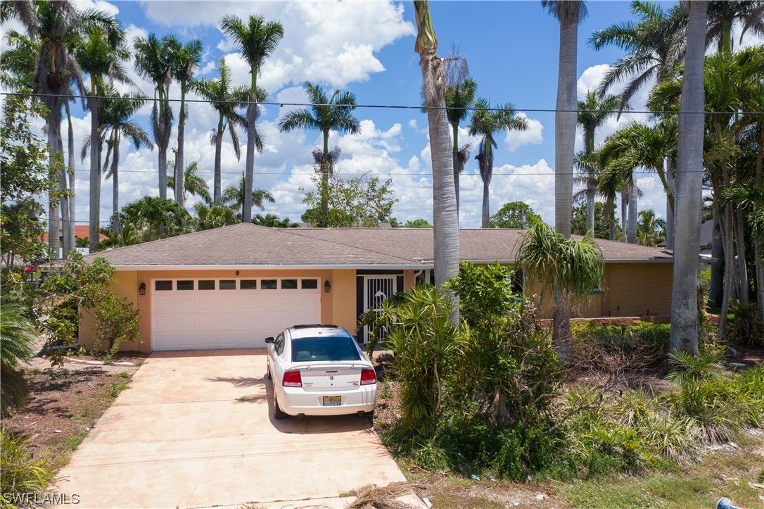 0.34 Acres, 841 Montclaire Court, Cape Coral, FL 33904 Land and Farm