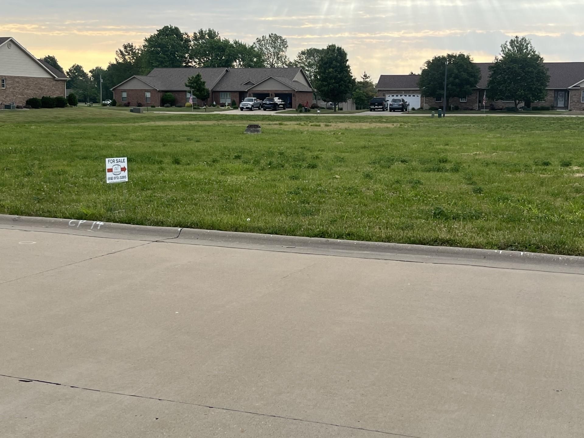 25 Warren Manor, Highland, IL 62249 MLS CA1022534 Land and Farm