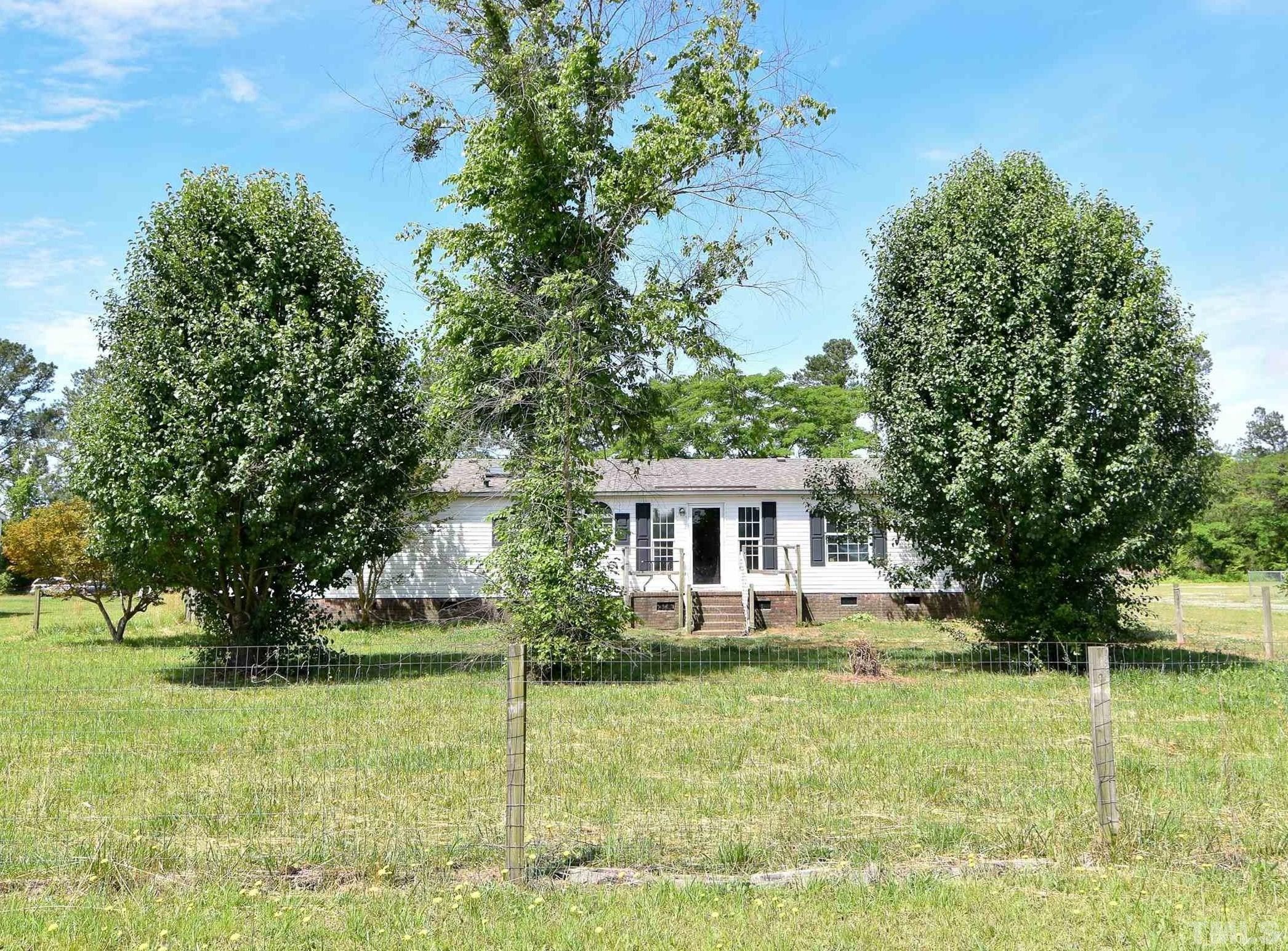 0.97 Acres, 3132 Stevens Chapel Road, Smithfield, NC 27577 Land and Farm