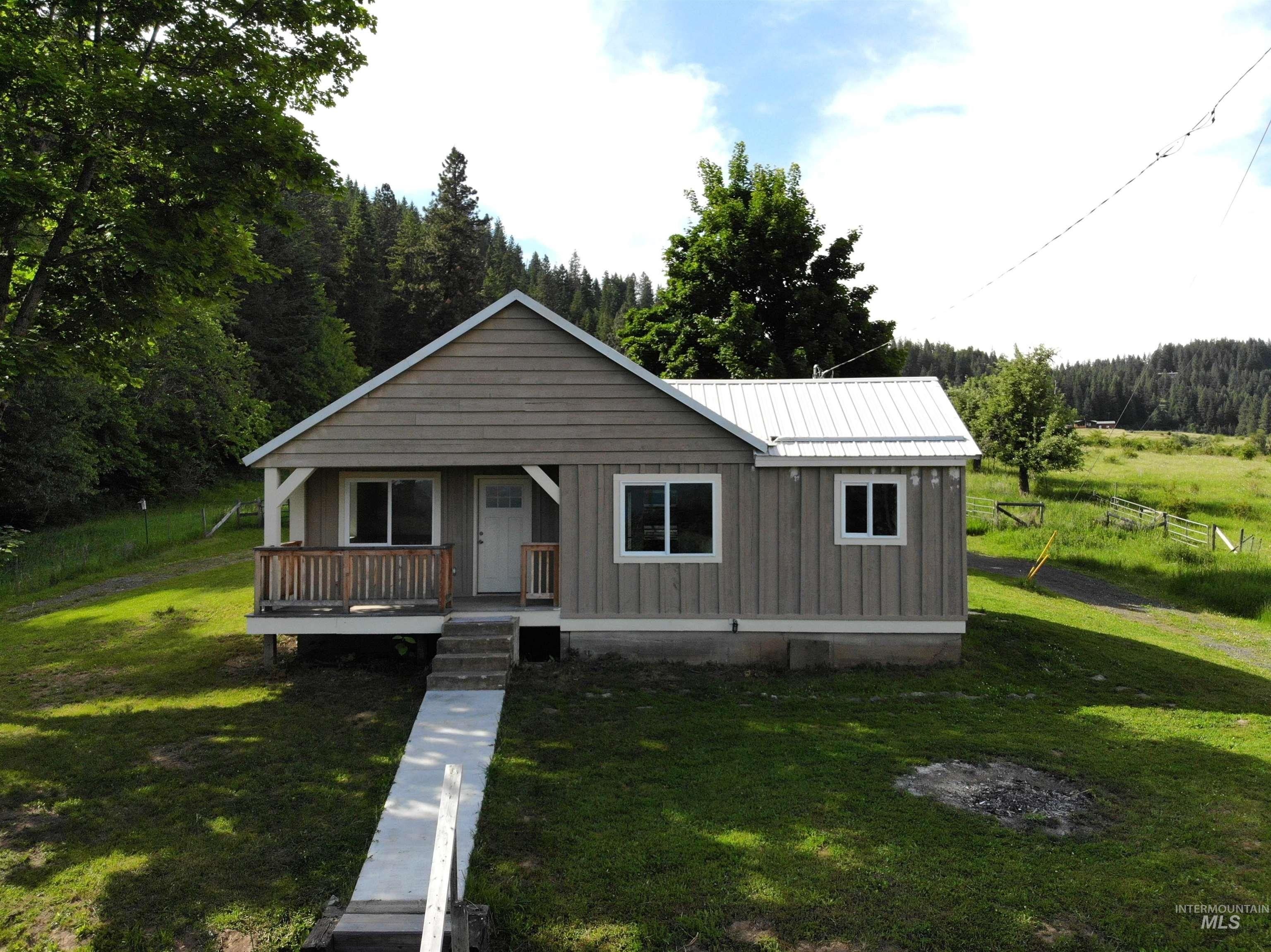 11 Acres, 4262 Dent Bridge Road, Orofino, ID 83544 Land and Farm