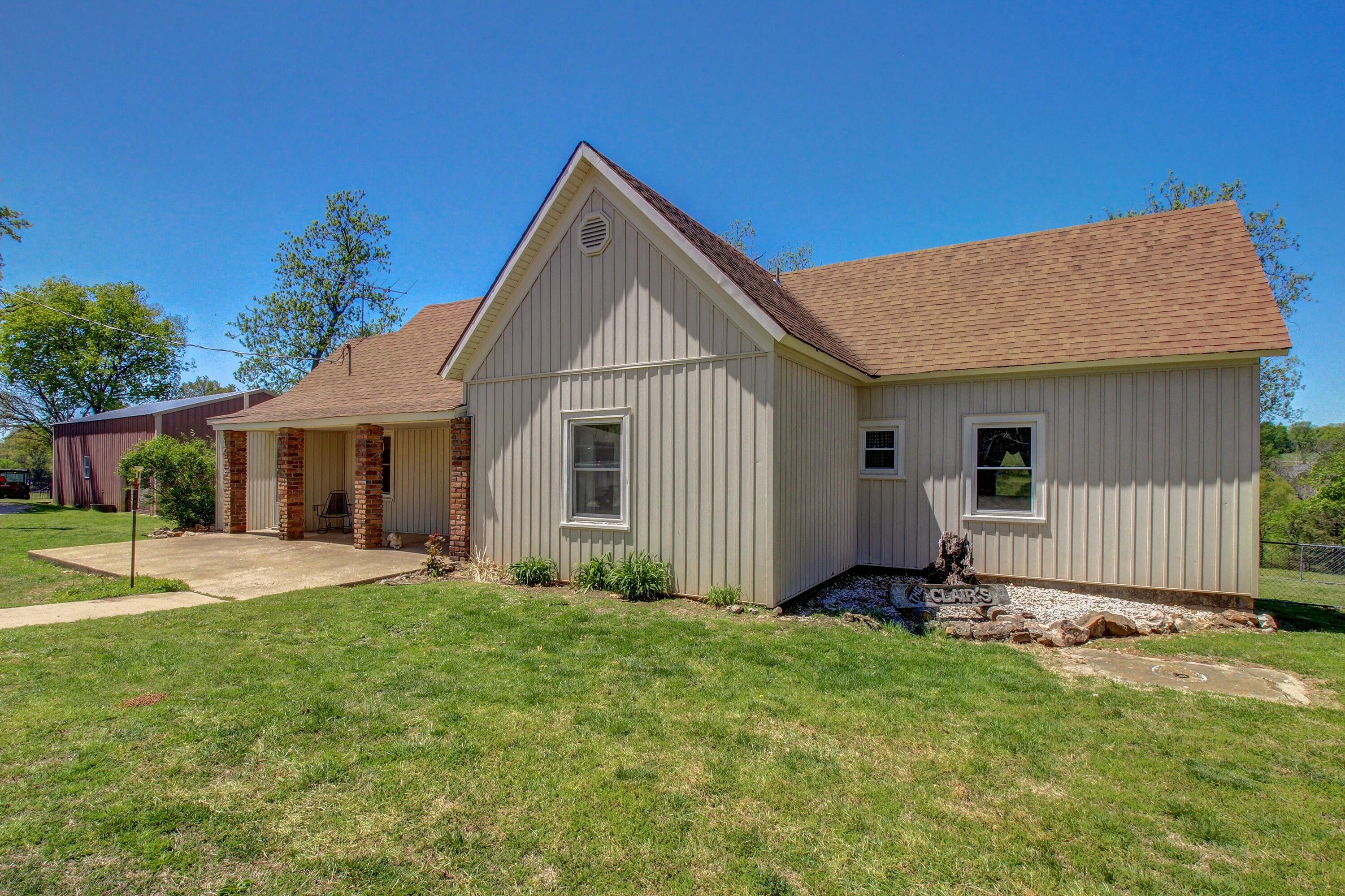 35 Acres, 12742 West Farm Road 64, Ash Grove, MO 65604 Land and Farm