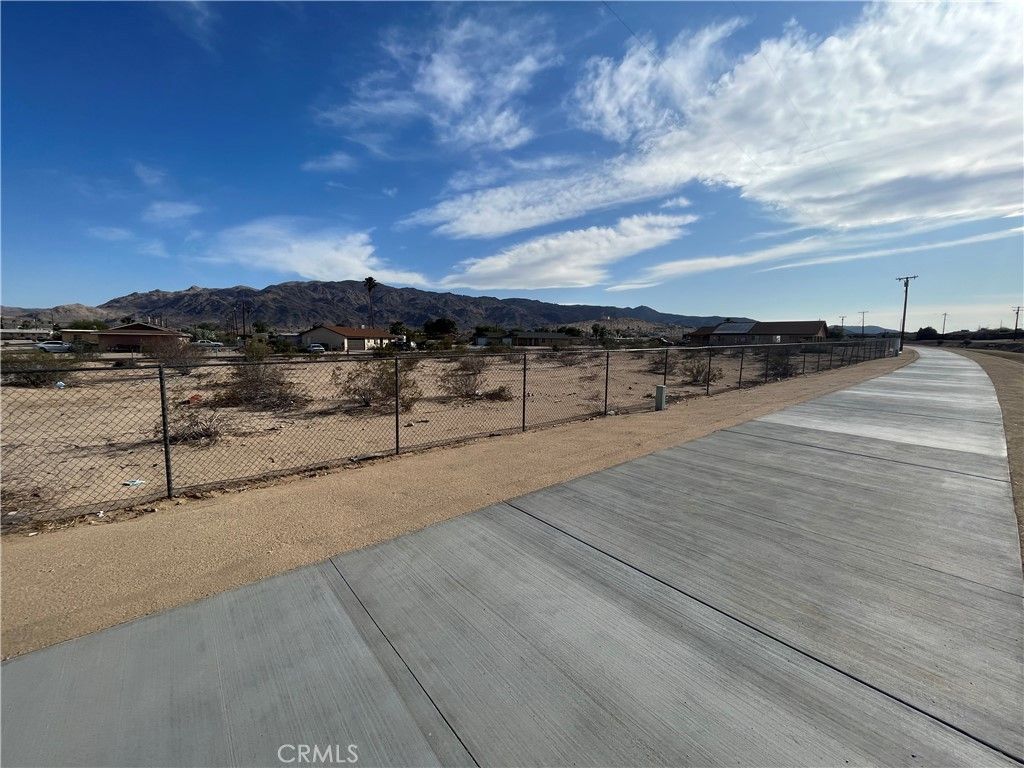 0.23 Acres, 0 Buena Vista Drive, Twentynine Palms, CA 92277 Land and Farm