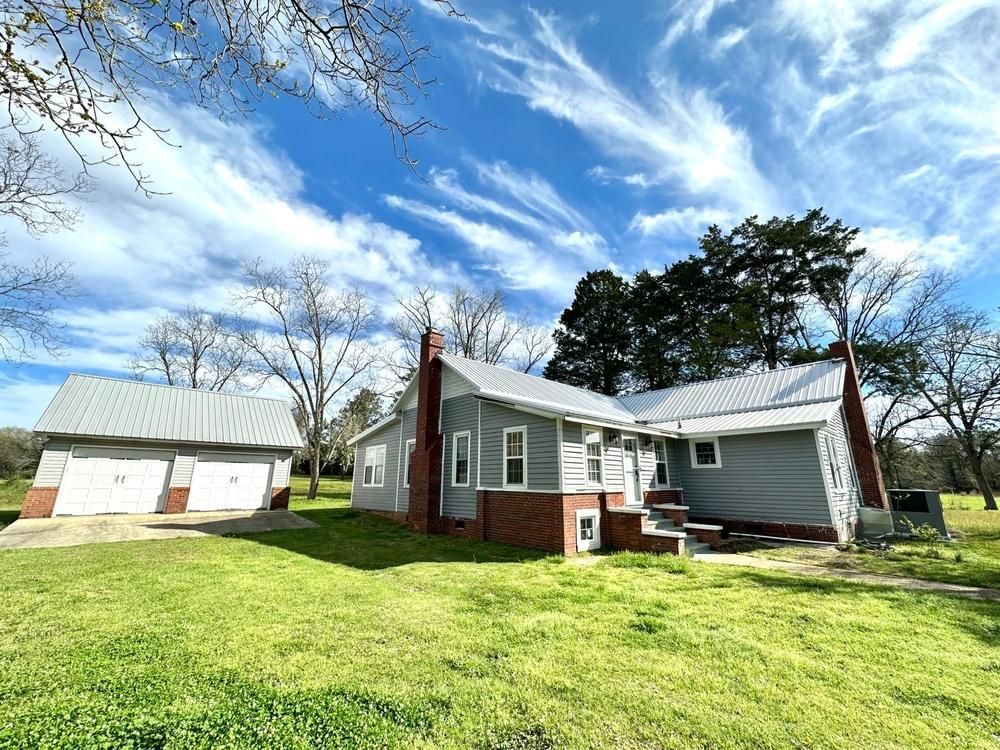 11031 US Highway 82, Maplesville, AL 36750 Land and Farm