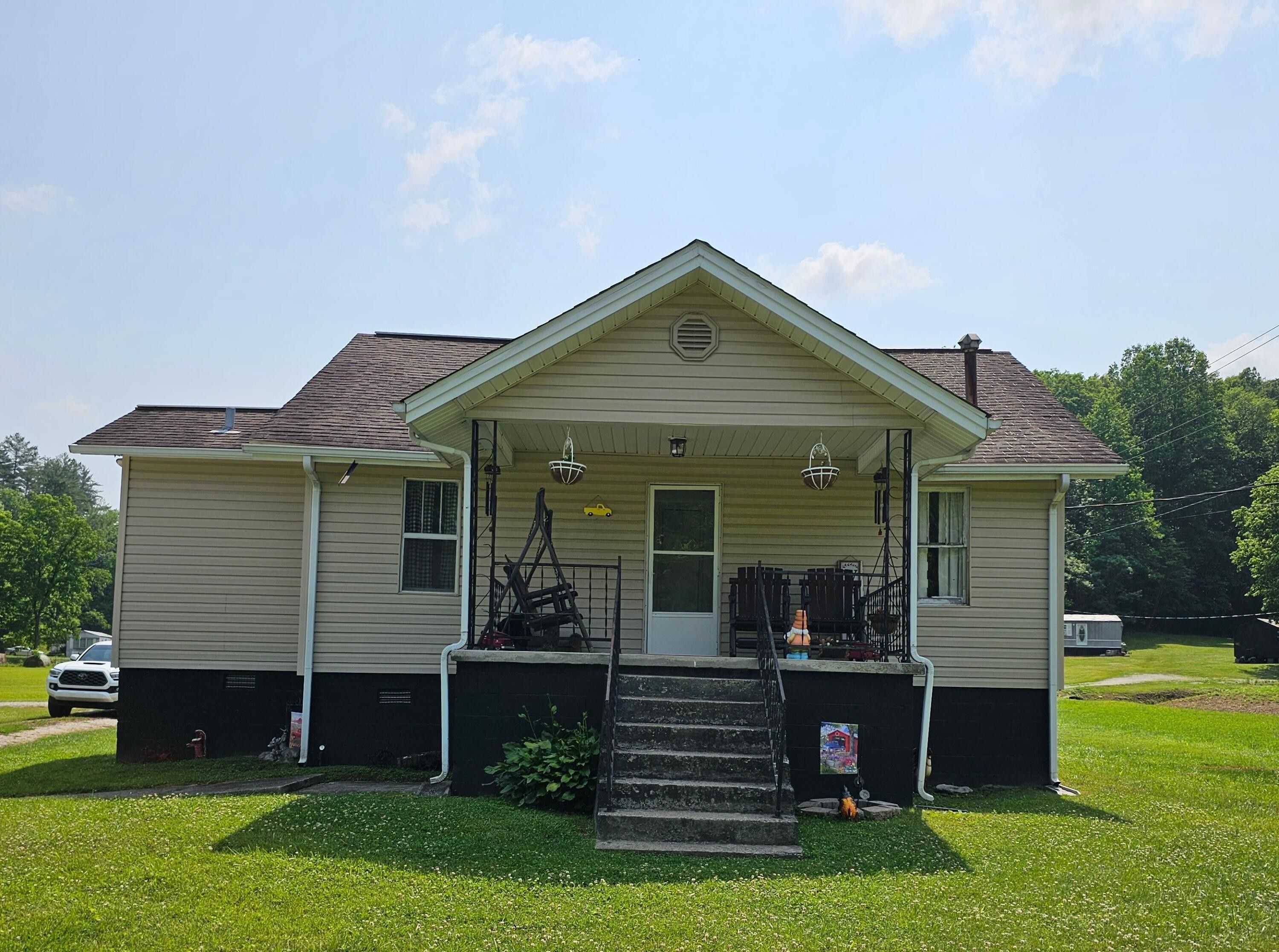 14.54 Acres, 1690 Ky 229, Barbourville, KY 40906 Land and Farm