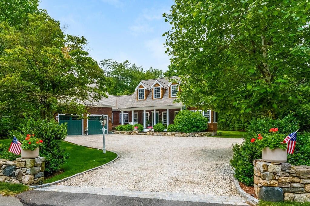 1.02 Acres, 327 Middlesex Road, Darien, CT 06820 Land and Farm