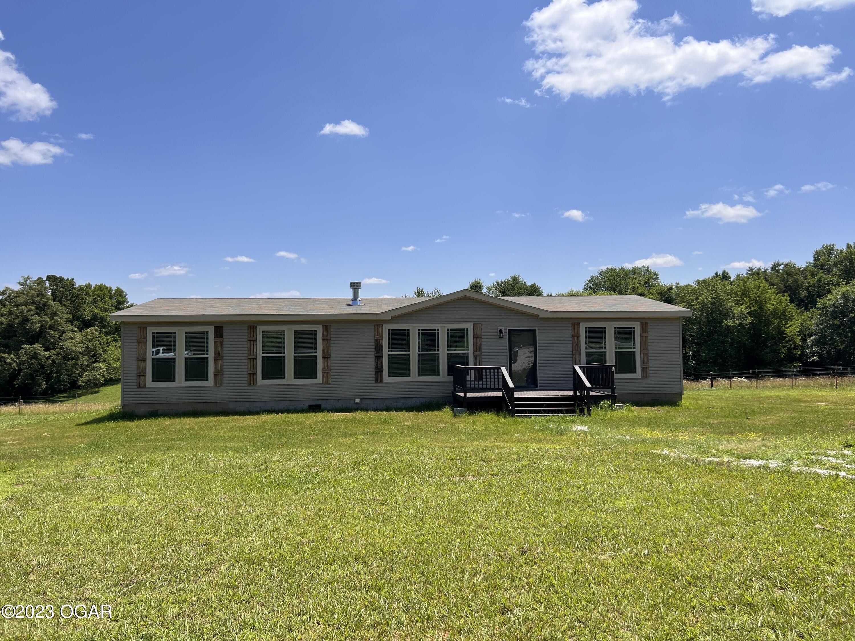 1.07 Acres, 14995 Highway TT, Neosho, MO 64850 Land and Farm