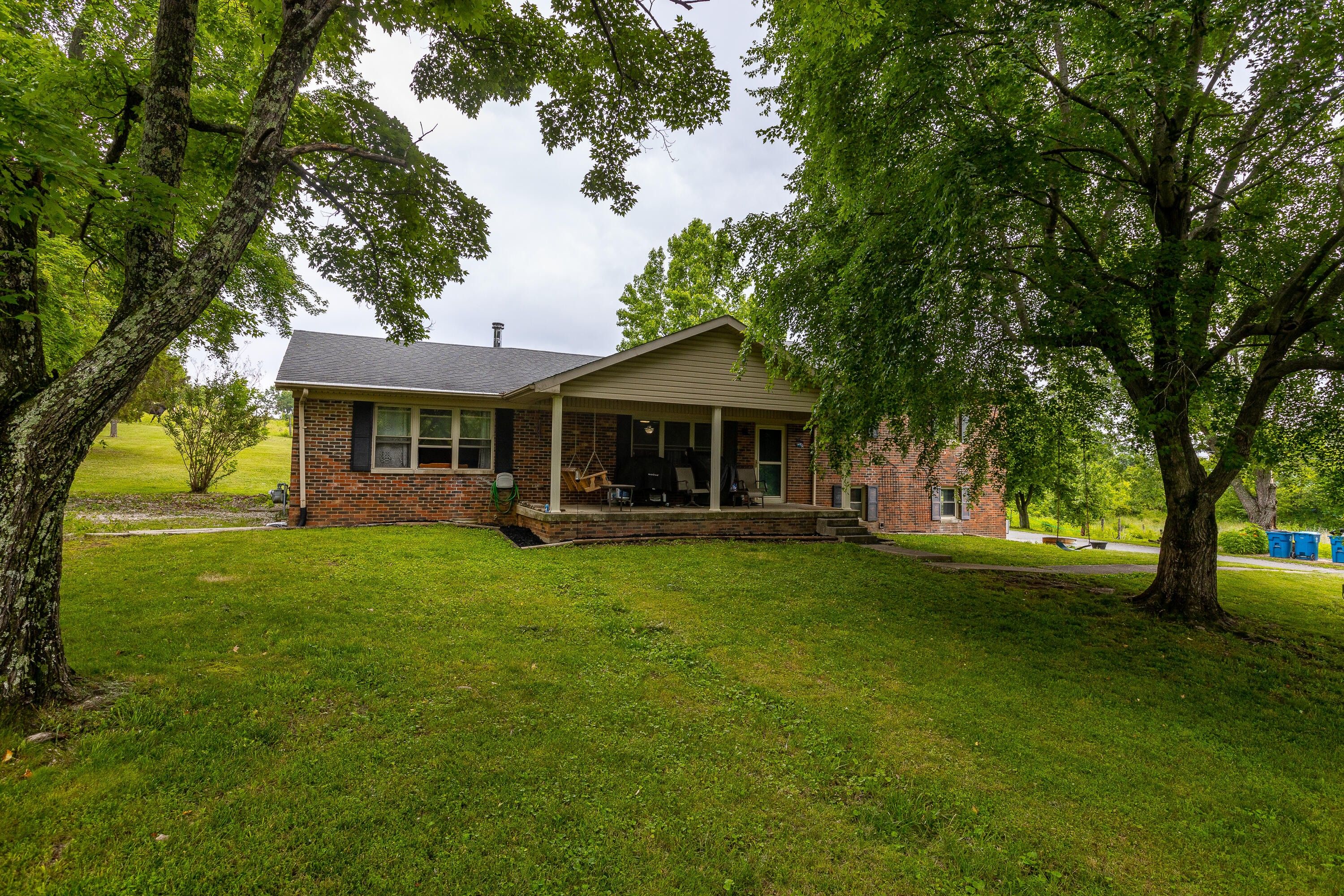 11 Acres, 1414 Alton Station Road, Lawrenceburg, KY 40342 Land and Farm