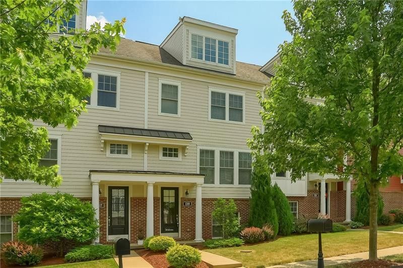 0.05 Acres, 1319 Village Lane, Bridgeville, PA 15017 Land and Farm