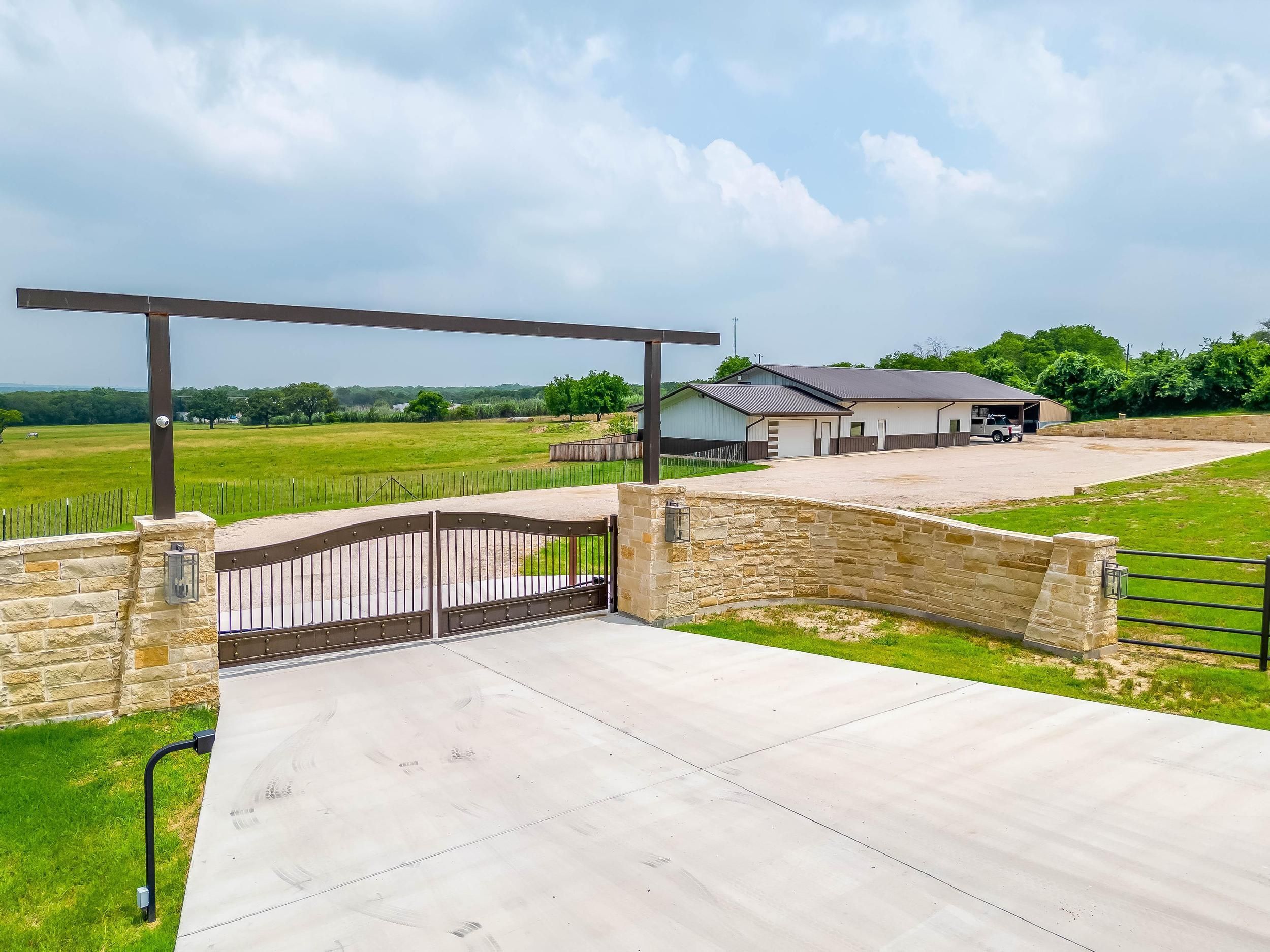 248 Duncan Road, Aledo, TX 76008 MLS 20352864 Land and Farm