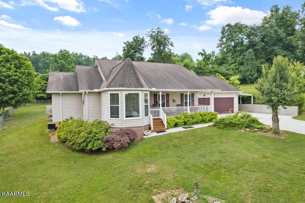 2.8 Acres, 1311 Martin Lane, LaFollette, TN 37766 Land and Farm