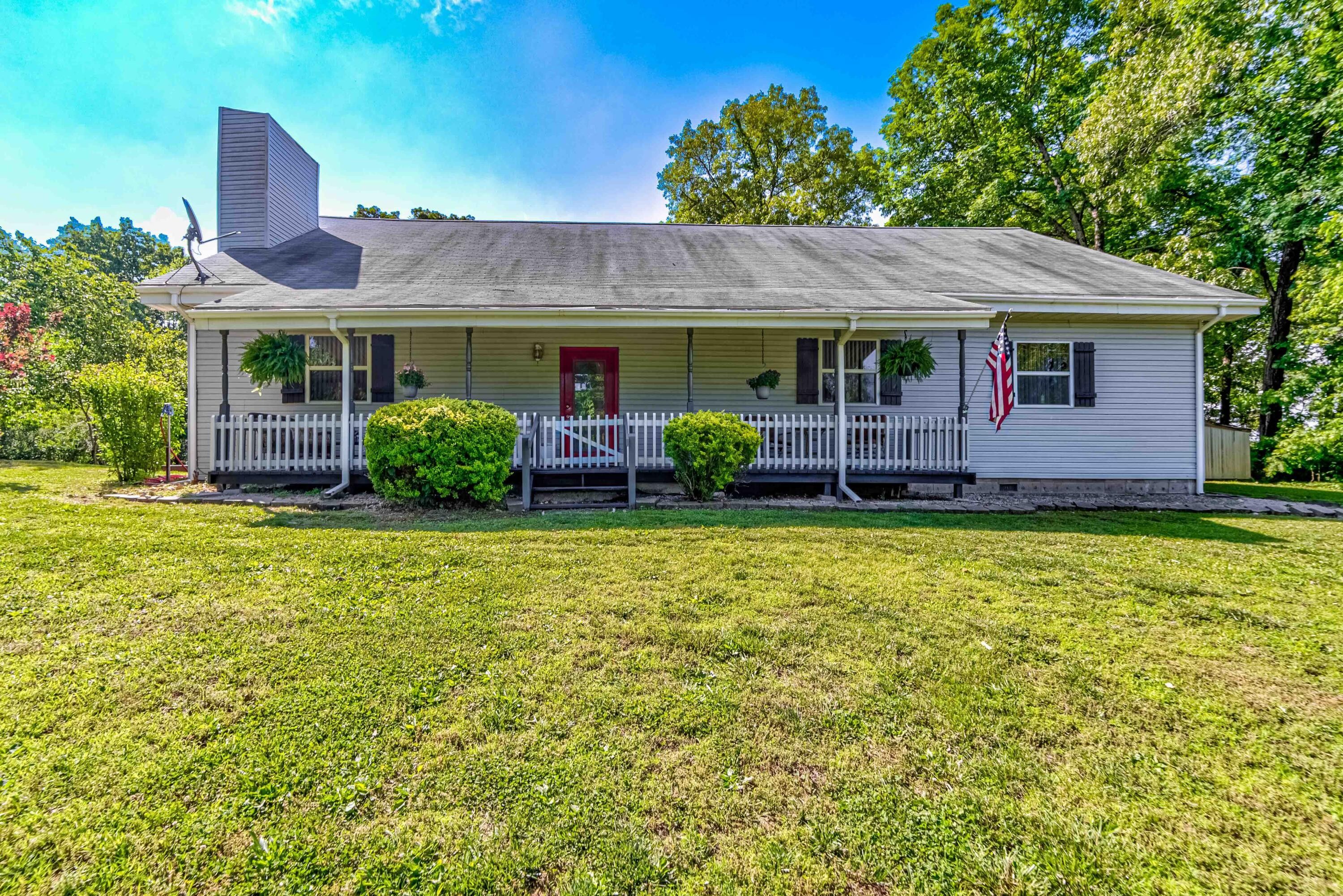 20 Acres, 1229 Sarvis Point Road, Seymour, MO 65746 Land and Farm