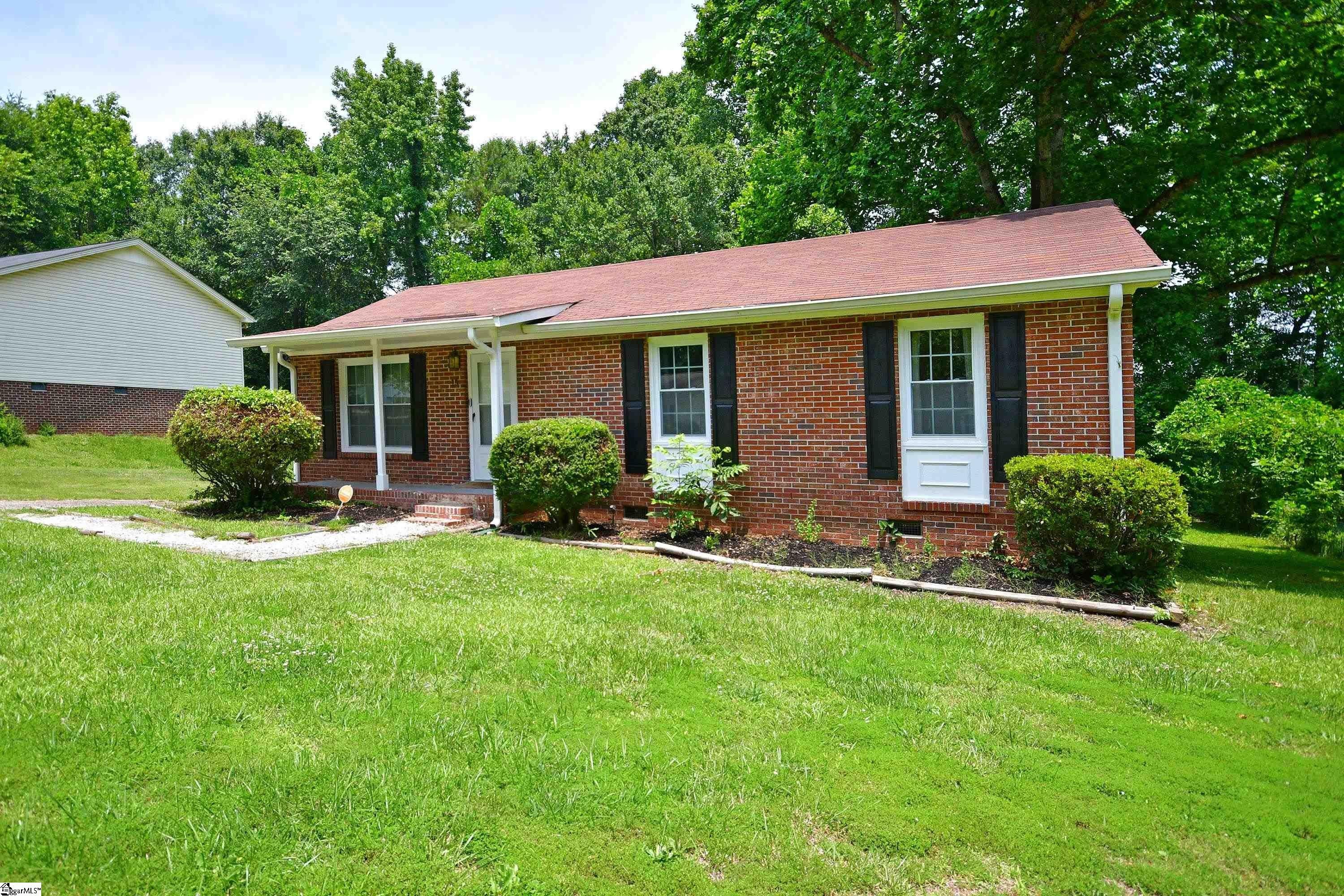 0.49 Acres, 15 Queens Street, Fountain Inn, SC 29644 Land and Farm