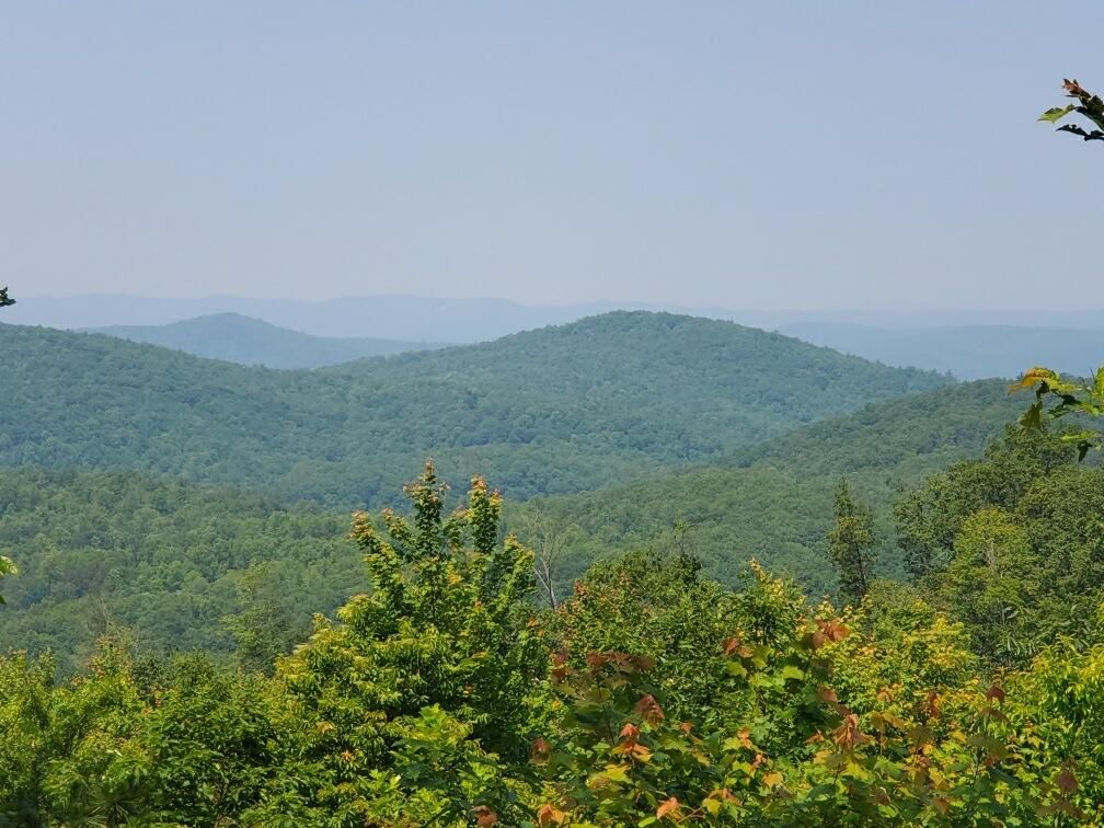 10 acres in Wilkesboro, NC, 28697 Land and Farm