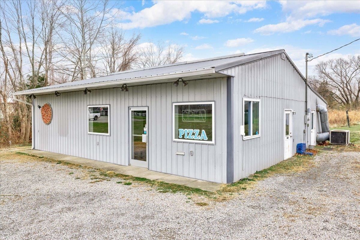 1.78 Acres, 520 E Maple Street, Caneyville, KY 42721 Land and Farm