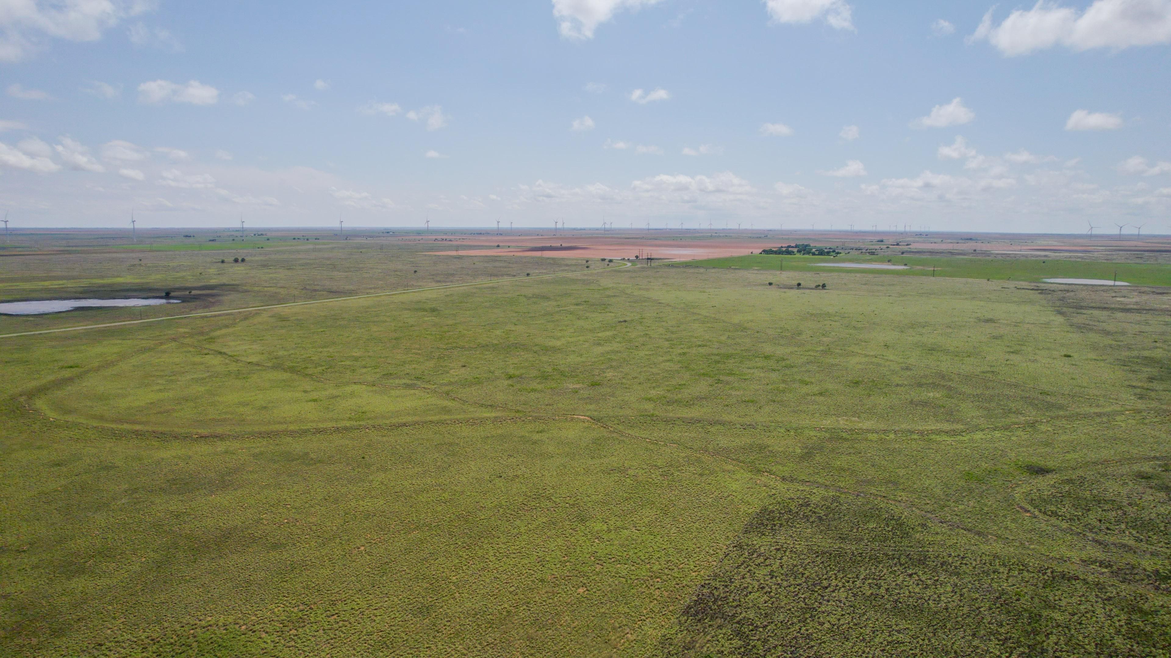 383.9 acres in Sudan, TX, 79371 Land and Farm