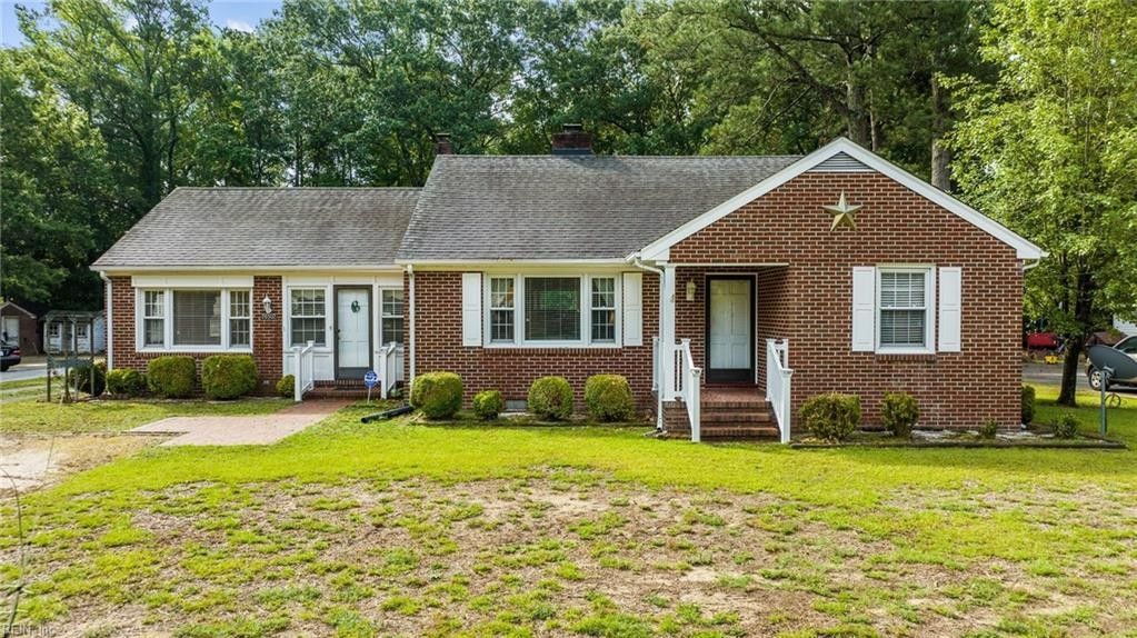 0.47 Acres, 26502 Pine Haven Road, Courtland, VA 23837 Land and Farm