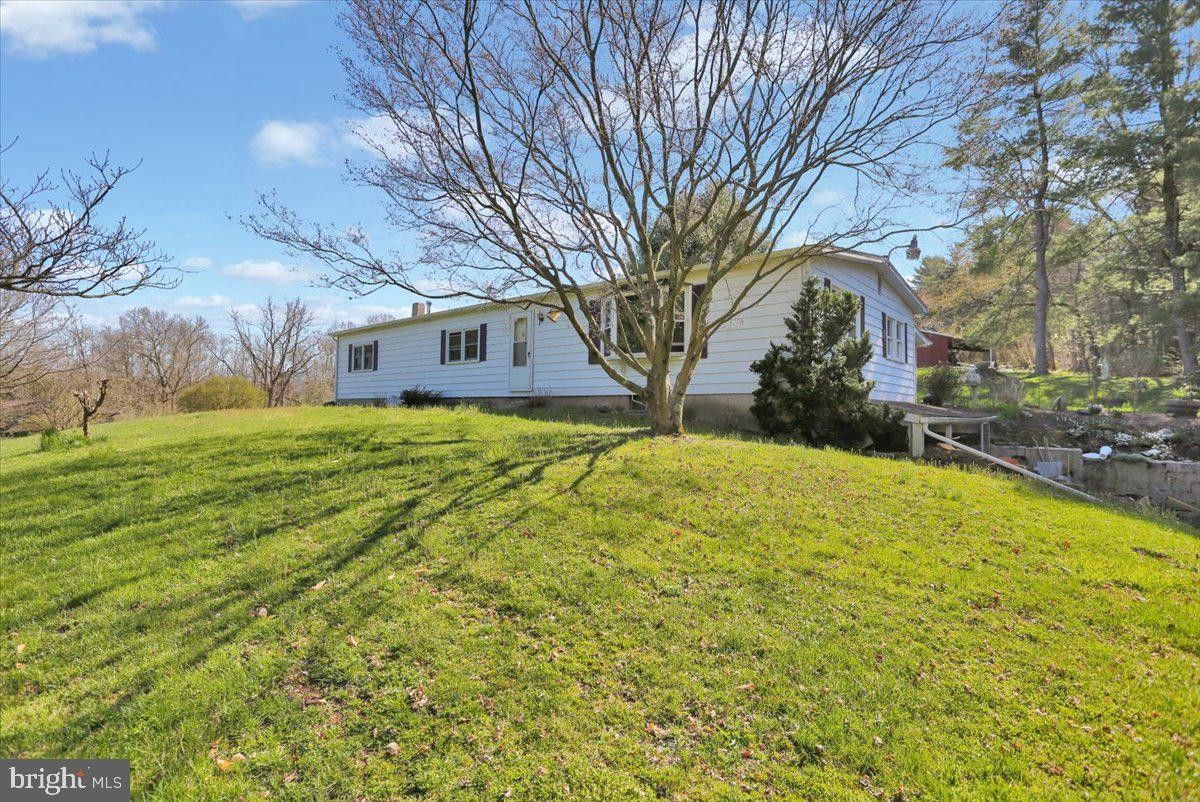1.48 Acres, 18 FURNACE ROAD, Birdsboro, PA 19508 Land and Farm