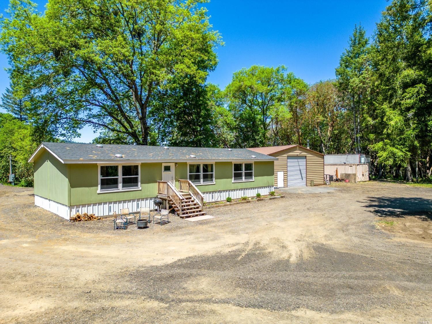 6 Acres, 470 Grove Street, Willits, CA 95490 Land and Farm