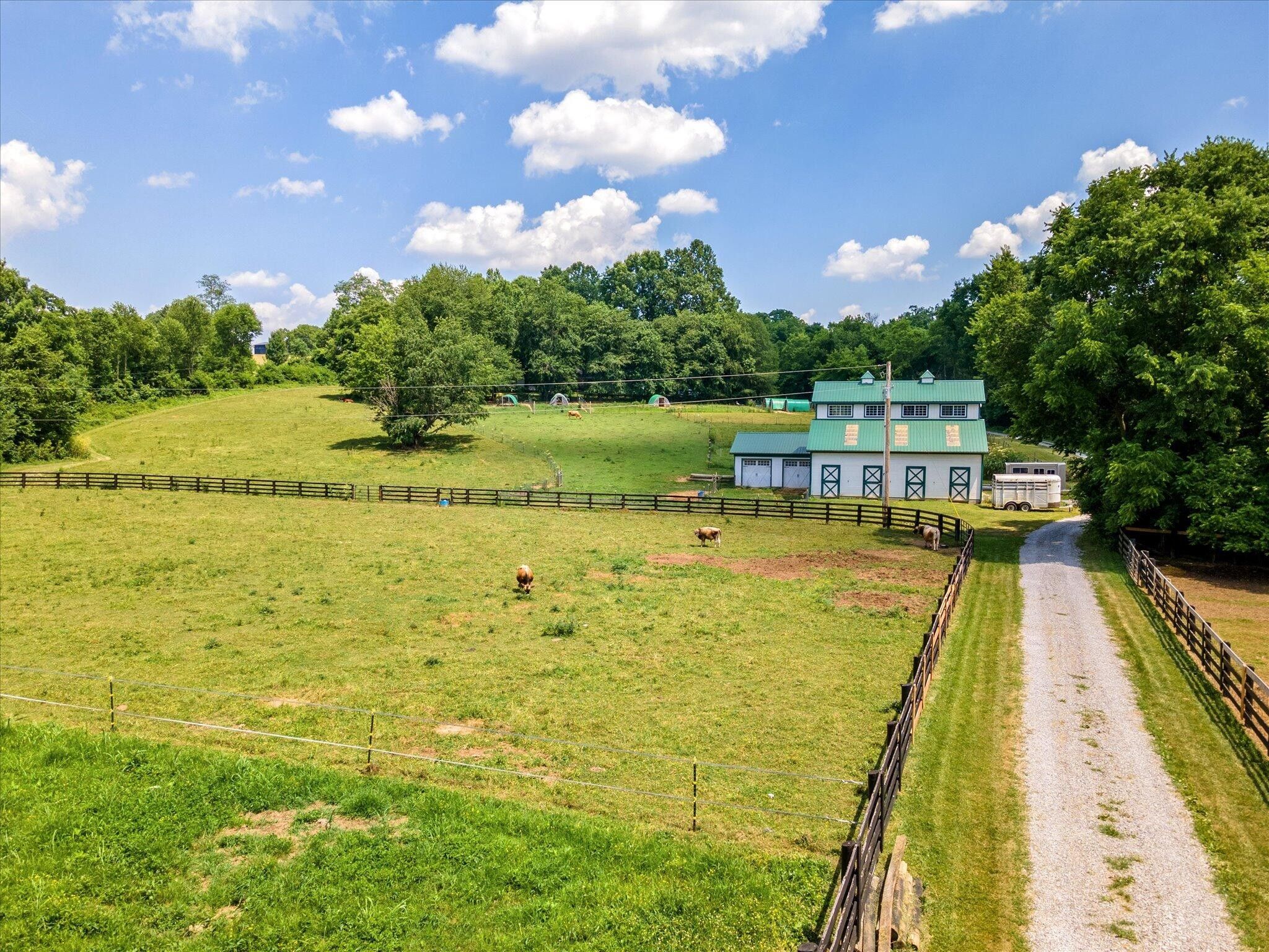 13.22 Acres, 516 Mundys Landing Road, Versailles, KY 40383 Land and Farm