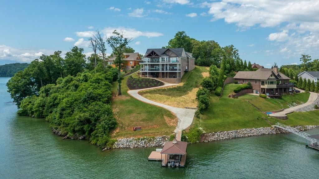 2.4 Acres, 2135 Majestic Circle, Dandridge, TN 37725 Land and Farm