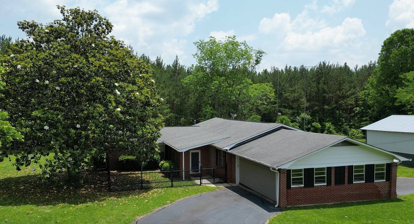 305 Acres, 167 County Road 2349, Louin, MS 39338 Land and Farm