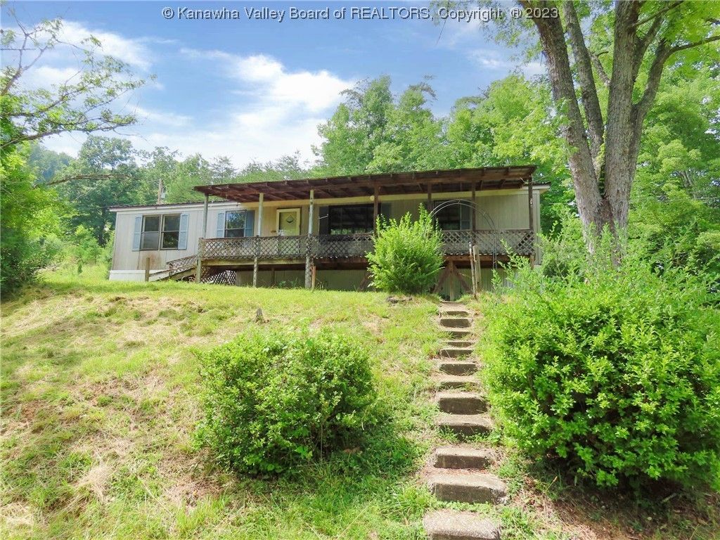 2.22 Acres, 0 Rural Route 1 Box 422B, Hamlin, WV 25523 Land and Farm