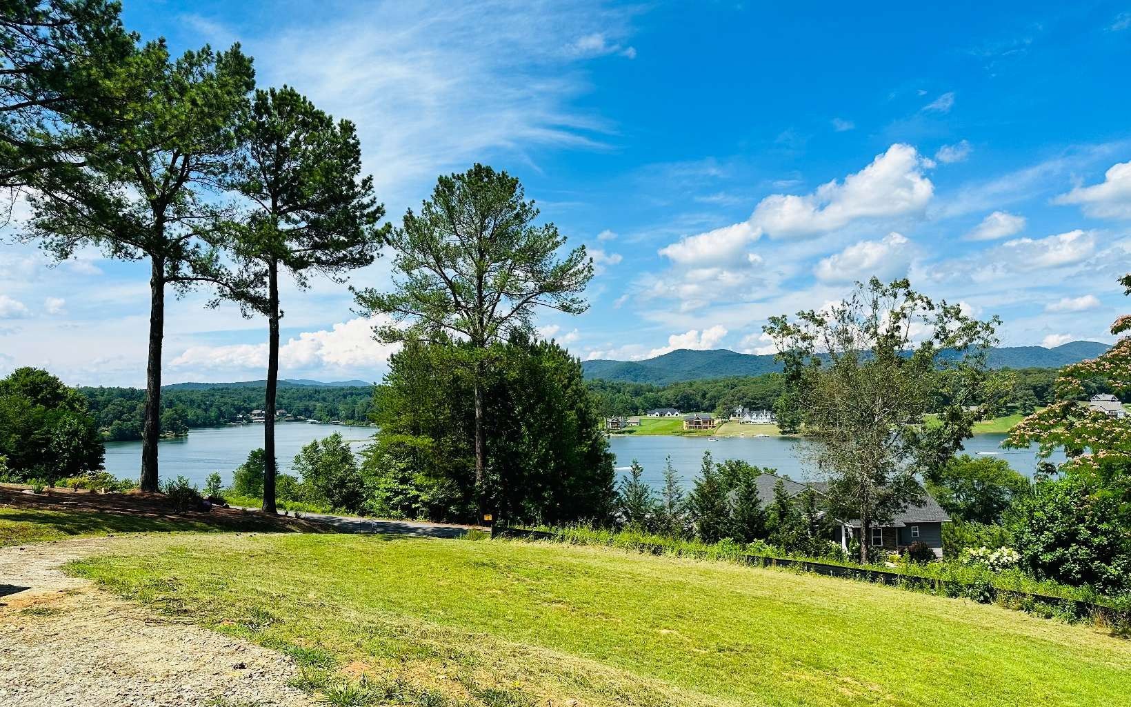 0.9 Acres, 69 W RIVER LAKE DR, Blairsville, GA 30512 Land and Farm